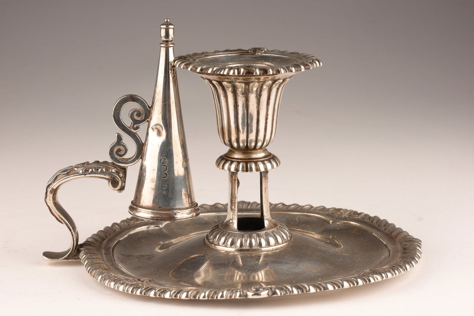1819 Georgian Sterling Candle Chamberstick Snuffer (1 of 10)
