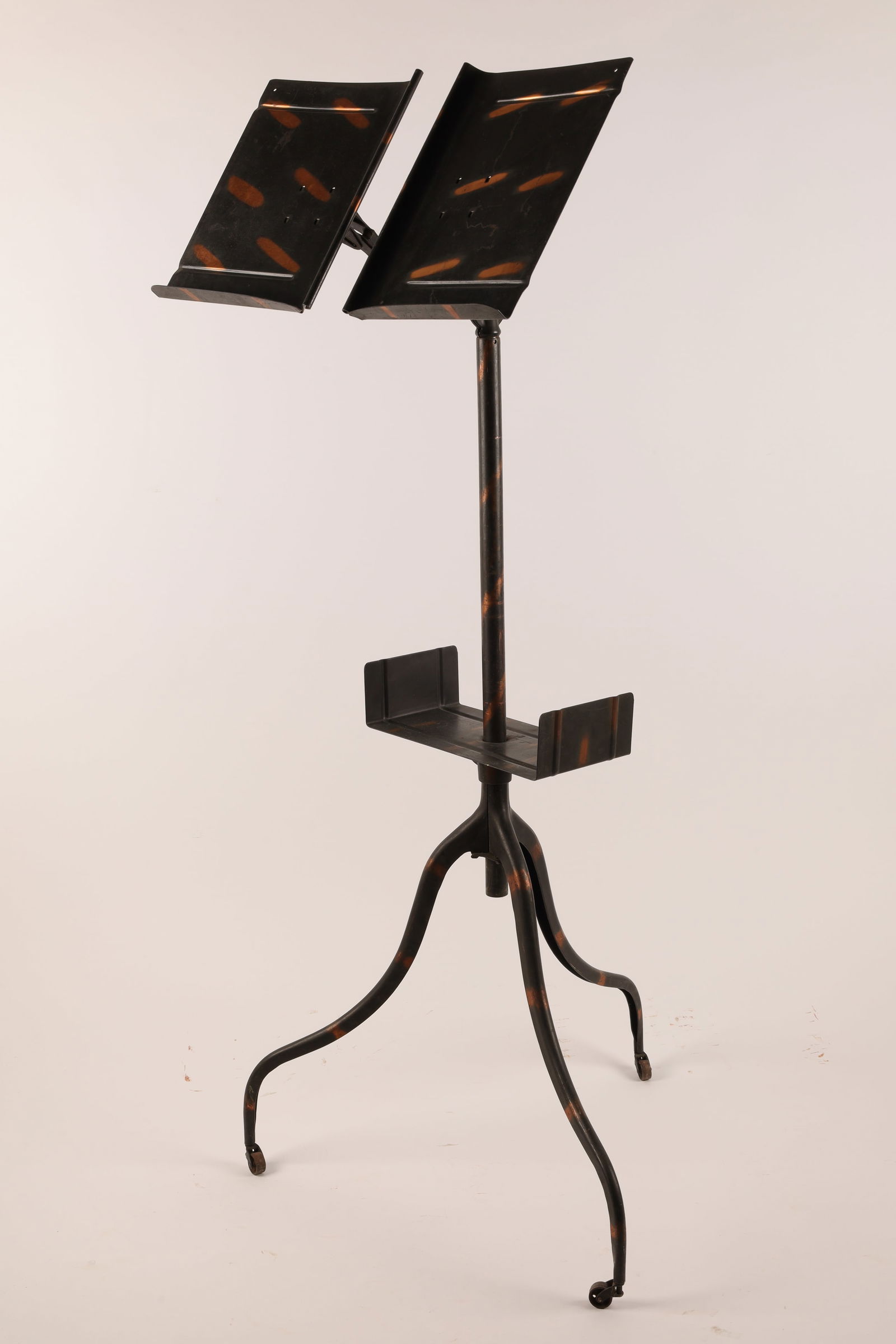 American 1880s Japanned Copper Music Stand (1 of 3)