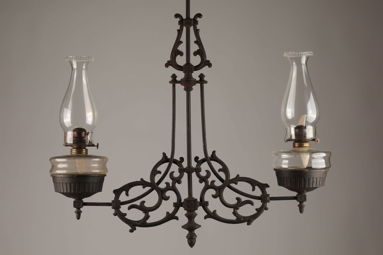 19th C Victorian Cast Iron Oil Lamp Fixture (1 of 5)