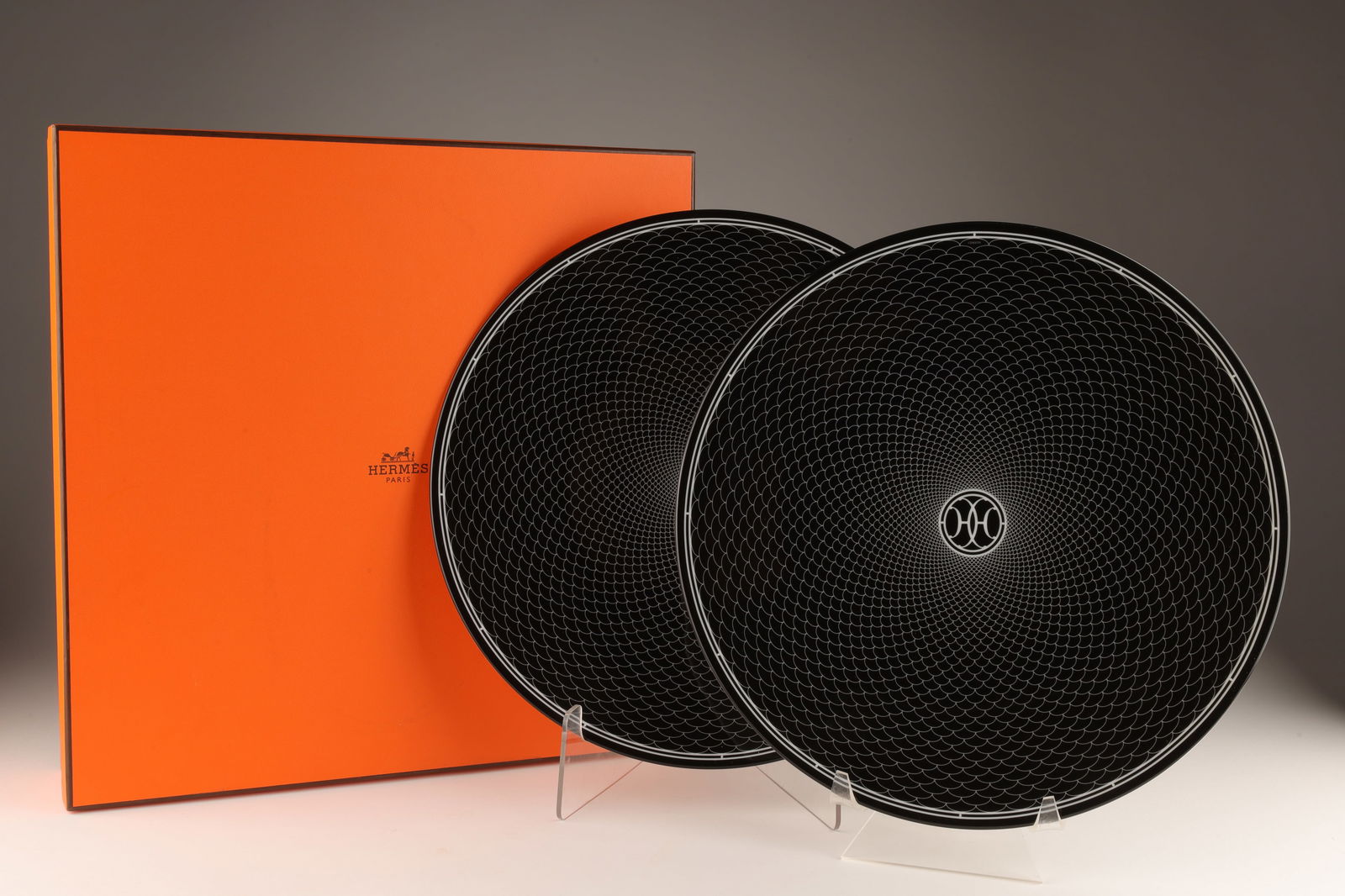 Set of Hermes Porcelain H Deco Presentation Plates (1 of 10)