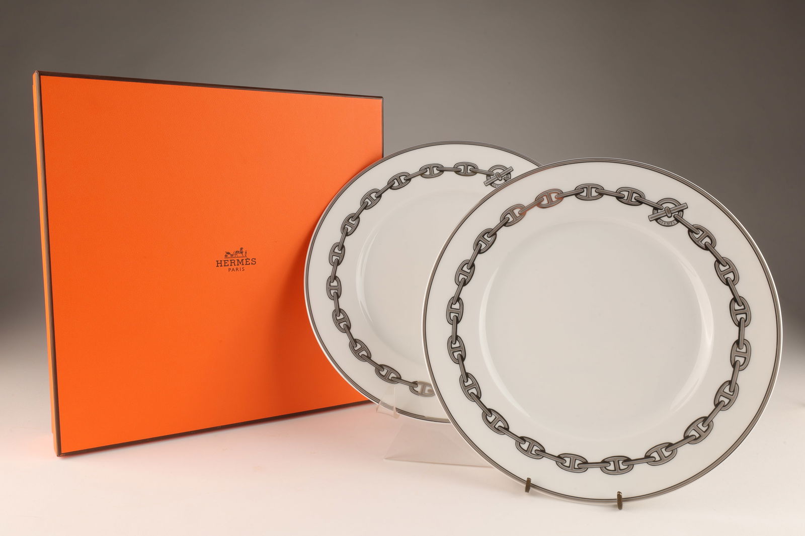 Set Hermes Chaine d'Ancre Platinum Dessert Plates (1 of 8)
