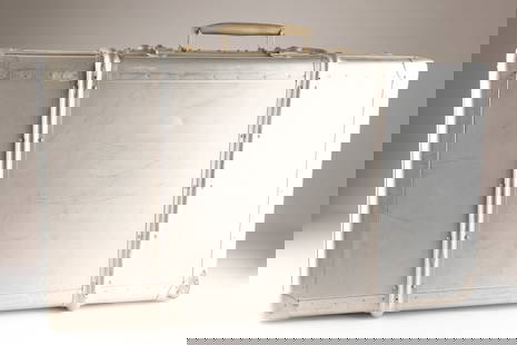 MCM 1940s Aluminum Large Airline Suitcase: Vintage 1940s large aluminum airline suitcase, with reinforced corners and top body supports, both snap closures work, aluminum handle and attached cloth straps on inside, in superlative condition Sta