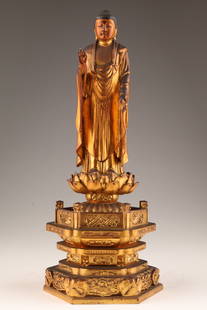 Antique Japanese Gilt Wood Buddha Statue: Antique Japanese Gilt and Lacquered Wooden Buddha Statue, Amitabha Tathagata, Amida Nyorai, End of Edo period, C. 1850. Some loss to fingers, missing background. 11 inches H.