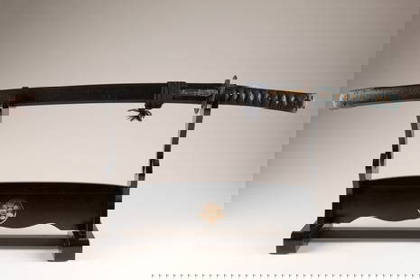 Antique Japanese Wakizashi Koshirae Wooden Blade: Antique Japanese Wakizashi in a very elegant koshirae, wooden blade, decorated with boar eyes, has a very nice kozuka kogatana of a lobster painted in gold. Edo period (1603-1868). Sword measures 30 i