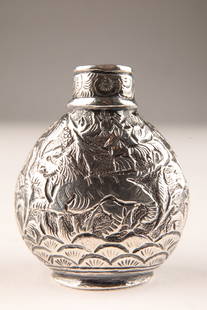 Antique Indian Sterling Snuff Bottle Flask Striker: Antique Colonial Indian Sterling Silver Flask / Snuff Bottle with Match Striker. Missing stopper. 1.5 inches H.