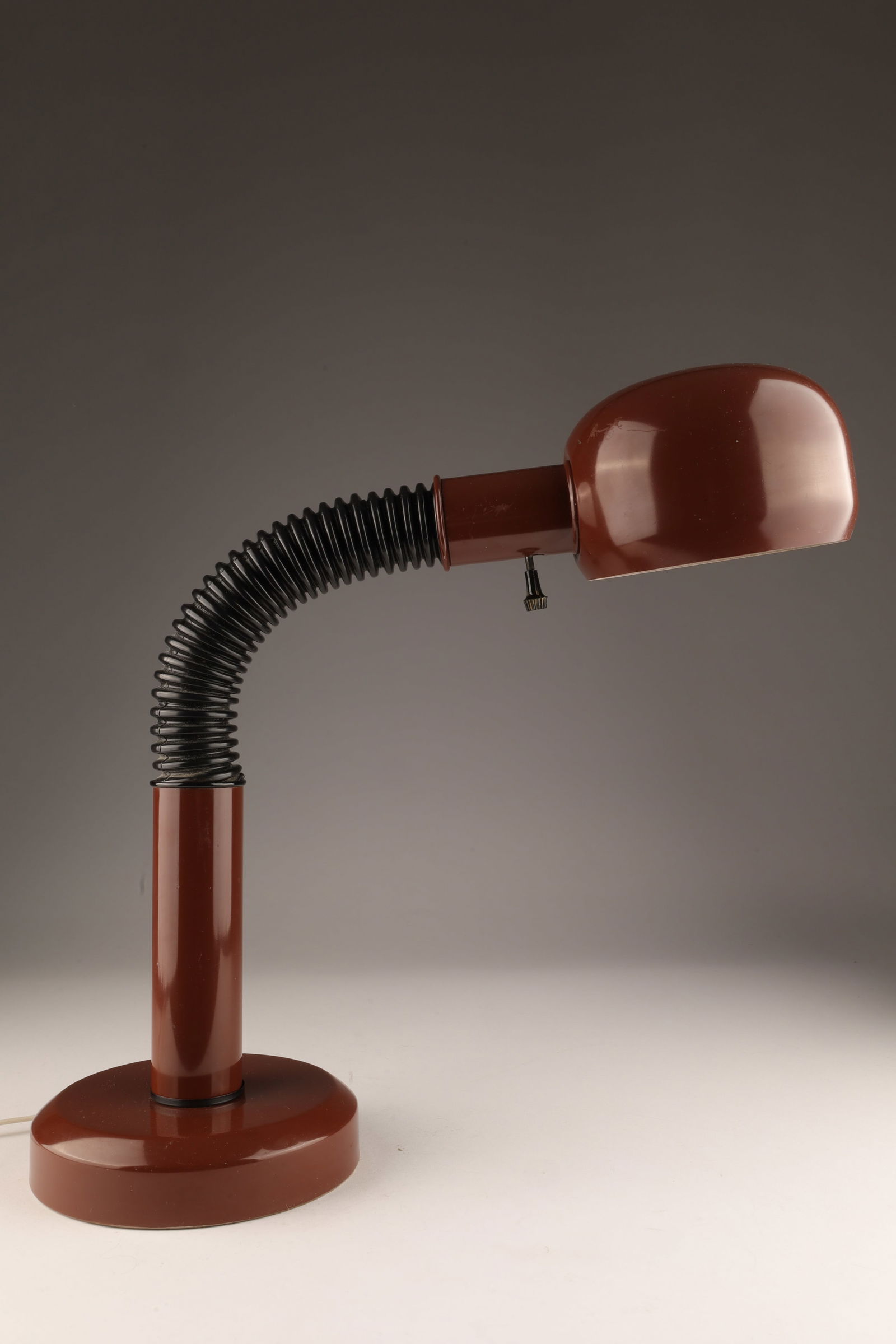 1970s Retro MOD Brown Desk Lamp by Lightolier (1 of 5)