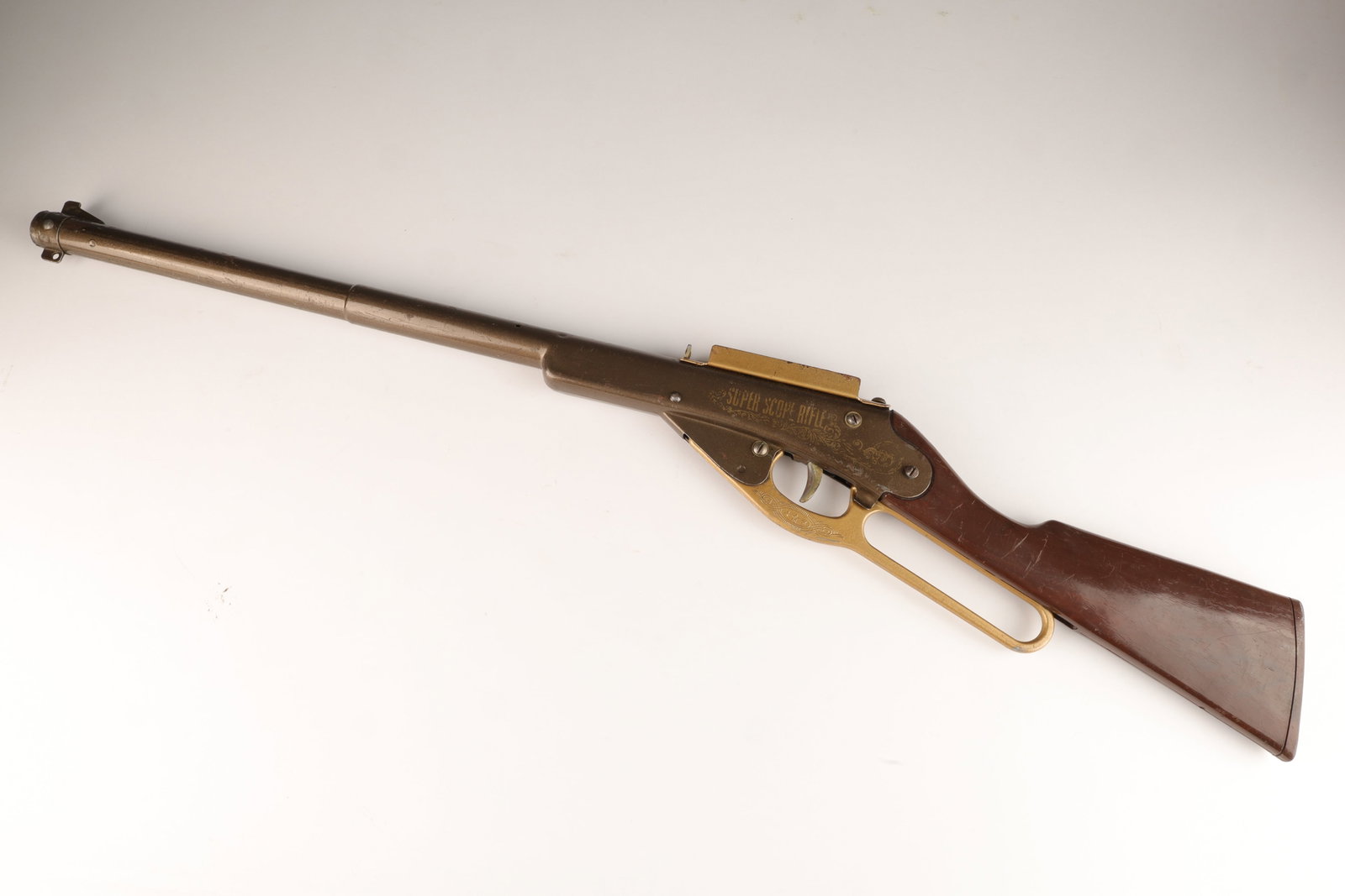 Vintage Daisy Super Scope Rifle POP Toy Gun: Vintage Daisy Super Scope Rifle POP Toy Gun. 30 inches L.