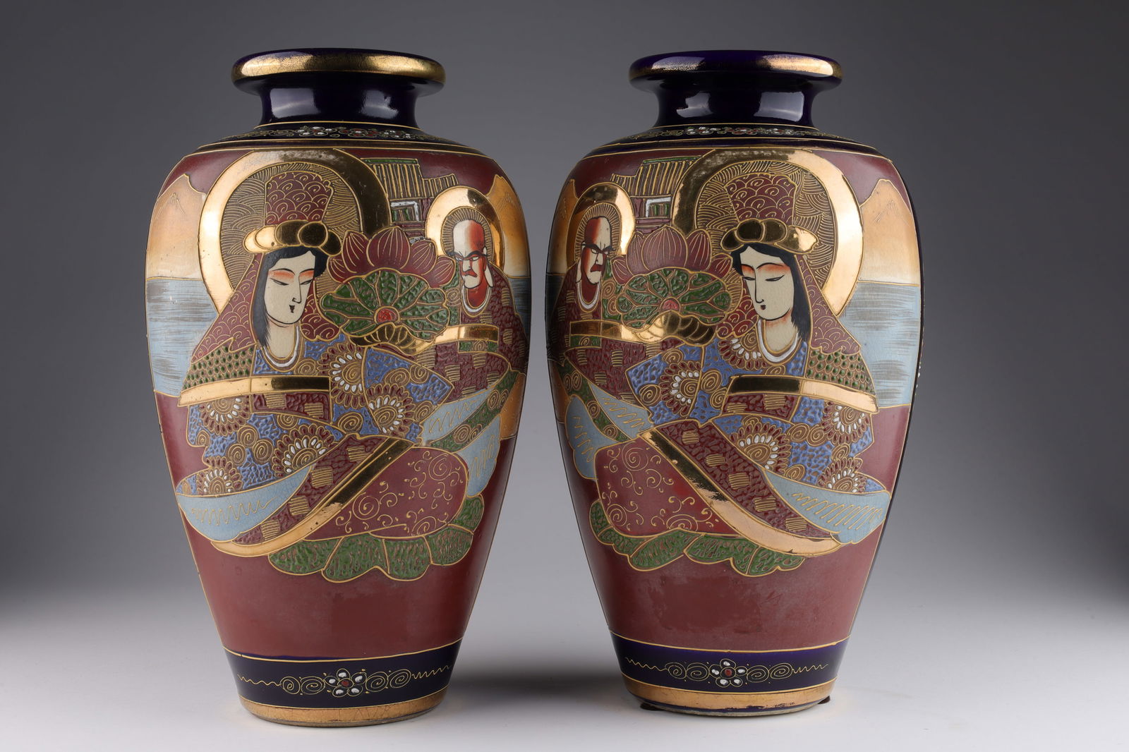 Pair Large Signed Japanese Moriage Satsuma Vases (1 of 8)