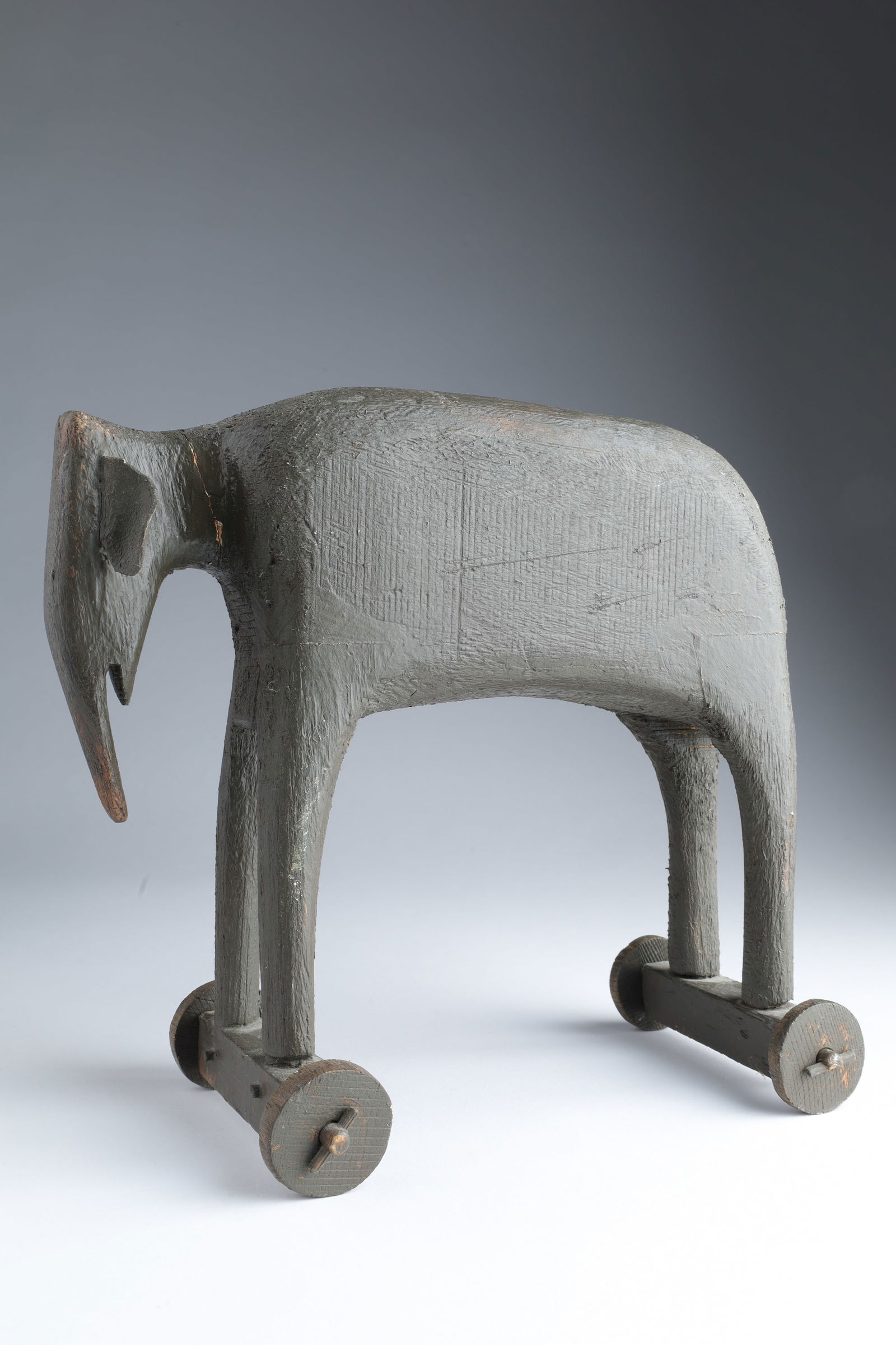 Quebec Folk Art Carved Elephant Pull Toy on Wheels (1 of 8)