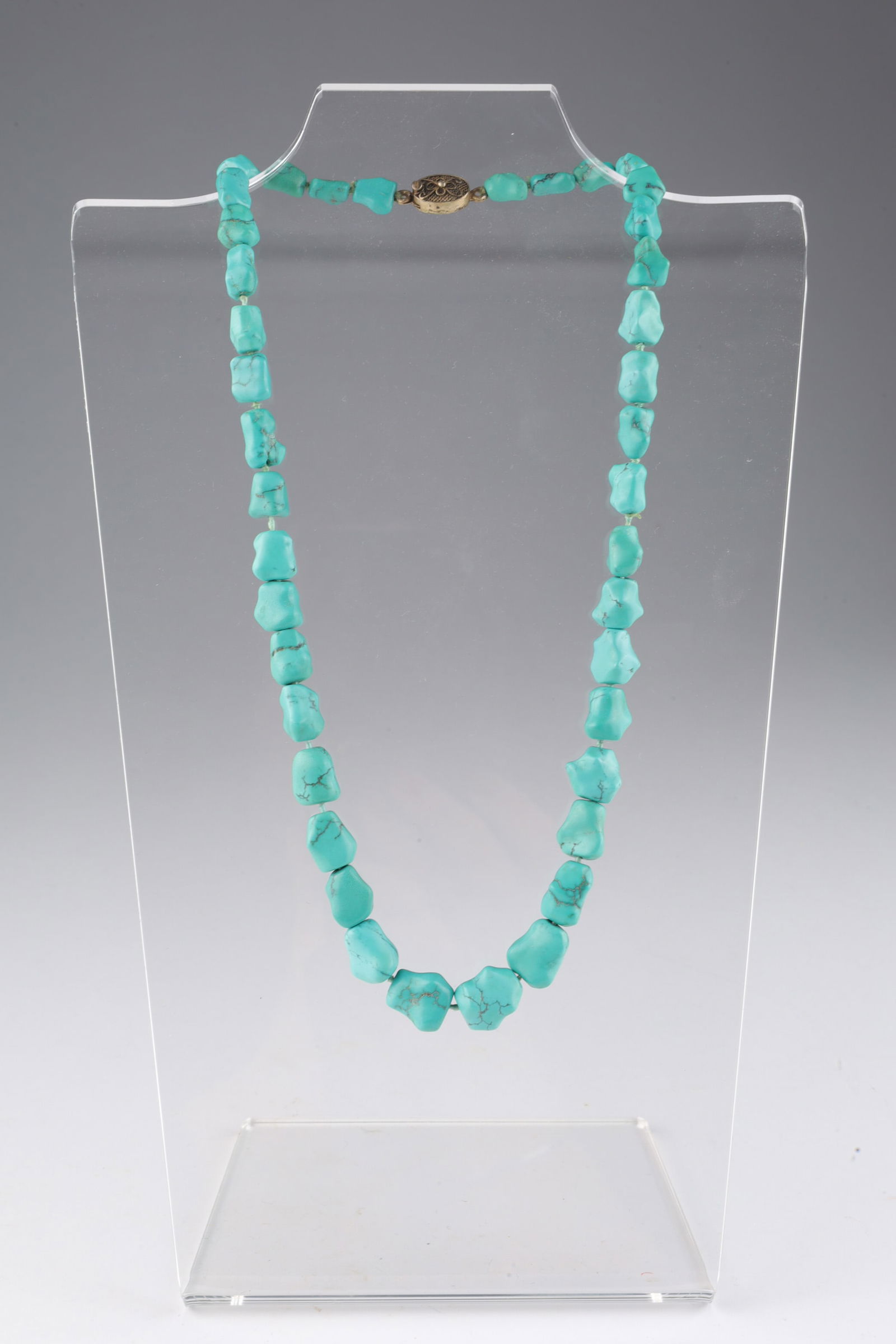 Chinese Turquoise Knucklebone Beaded Necklace (1 of 8)