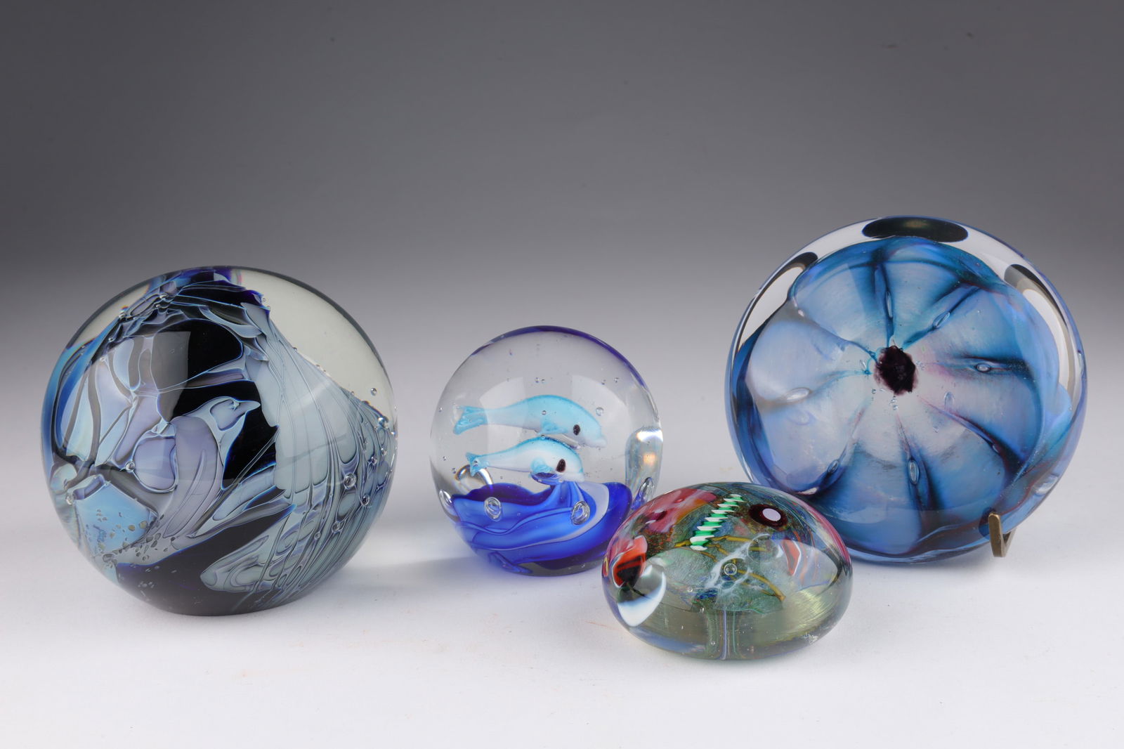 Art Glass Paperweights R Strong Murano Dolphins (1 of 10)