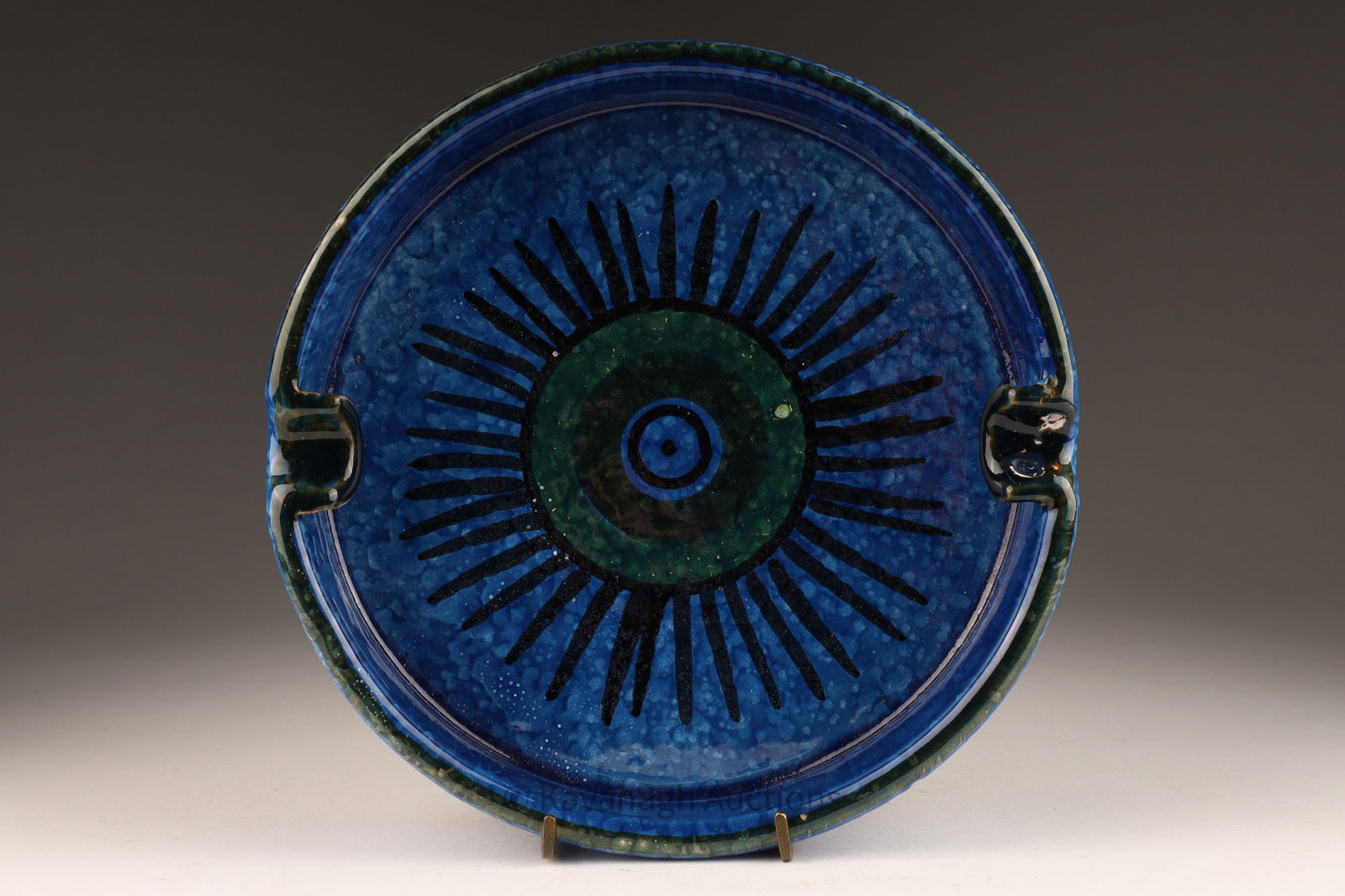 Mid Century Italian Bitossi Style Pottery Ashtray: Vintage Mid Century Modern Modernist Italian Bitossi Style Pottery Ashtray. Marked Italy, 7.5 inches W x 1.75 H.