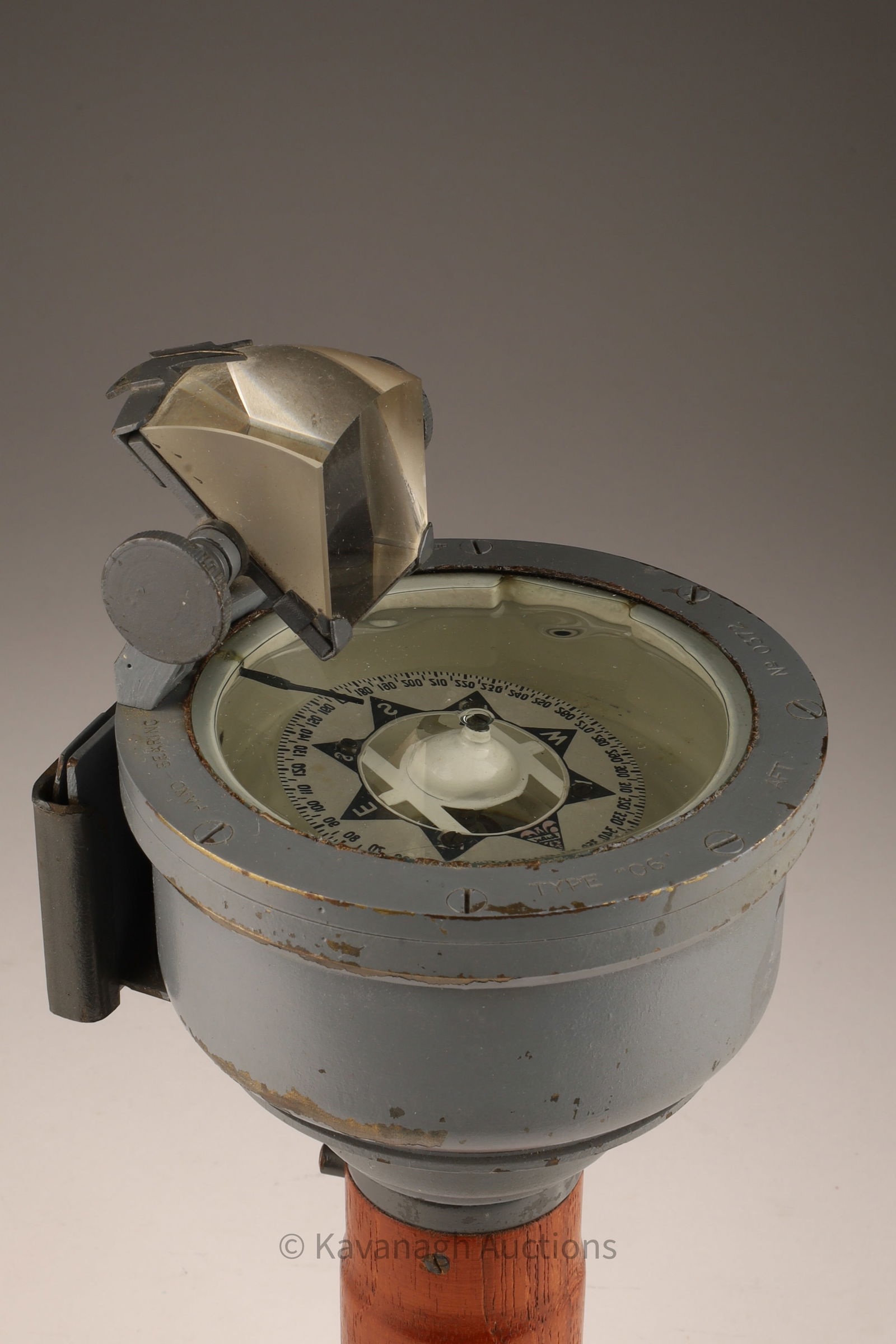 Antique Hughes Son London Hand Nautical Compass (1 of 5)