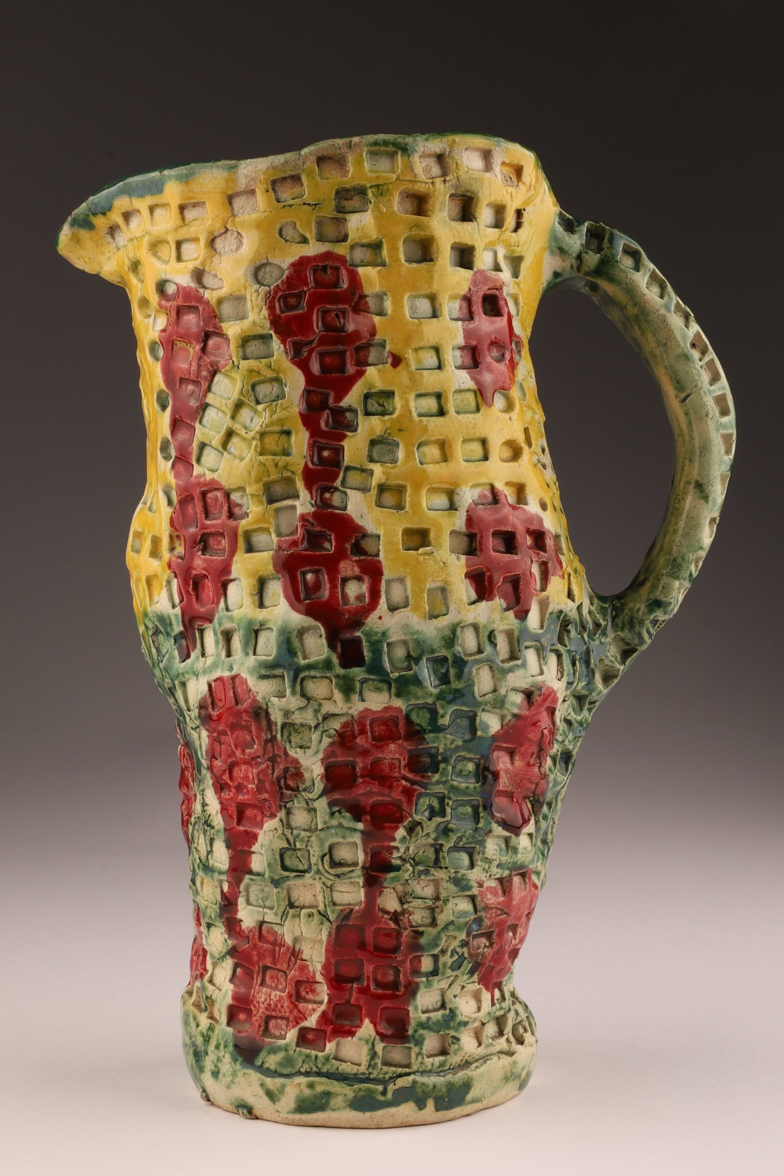 Mid Century Bitossi Style Art Pottery Ewer Pitcher: Mid Century Modern Bitossi Style Art Pottery Ewer Pitcher. 8 inches H x 6 W.