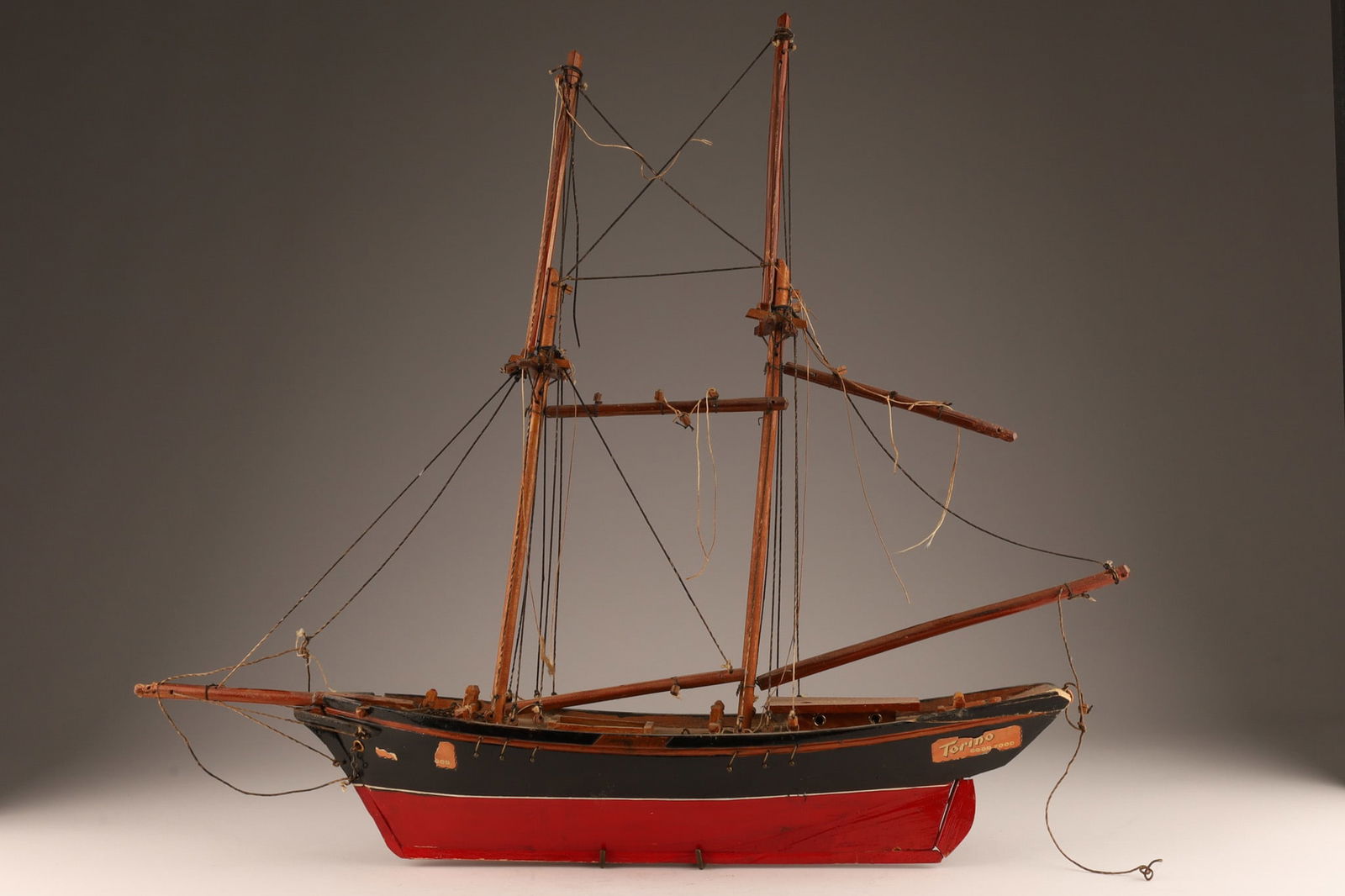 Eugene Leclerc Maquette Schooner La Canadienne (1 of 9)