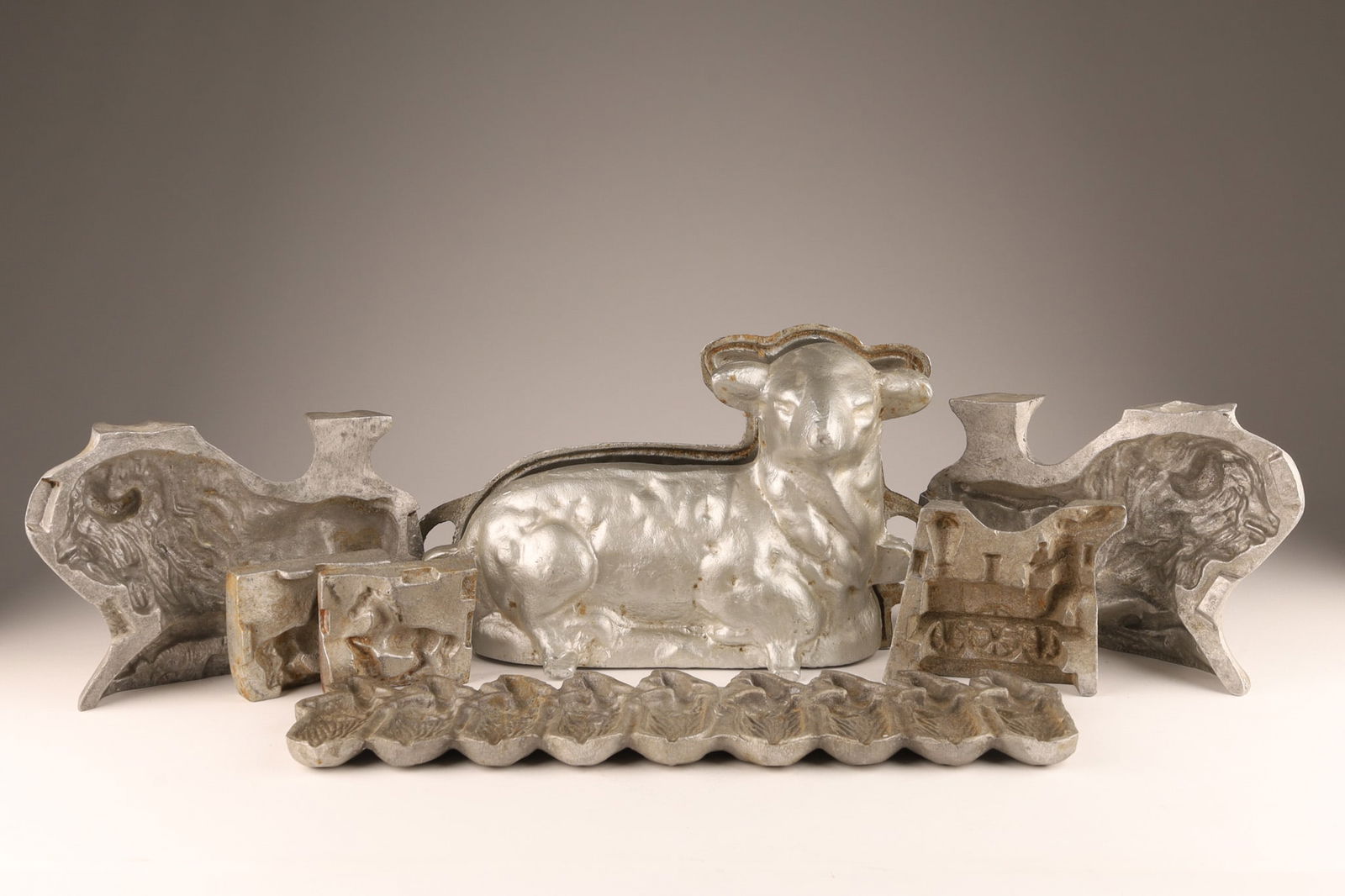 Collection Antique Metal Chocolate Food Molds (1 of 6)