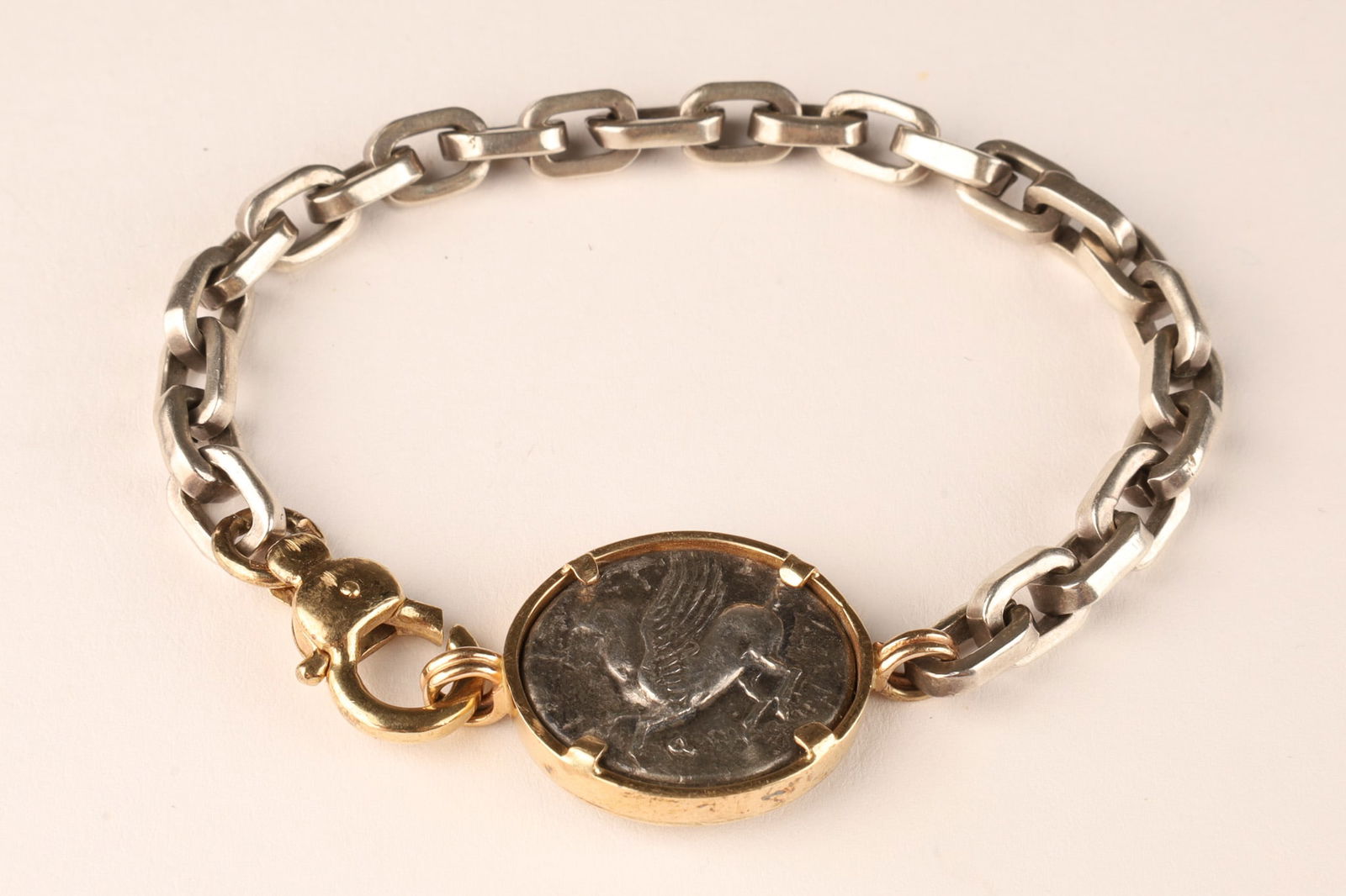 14K Gold Corinth Pegasus Athena Coin Bracelet (1 of 5)