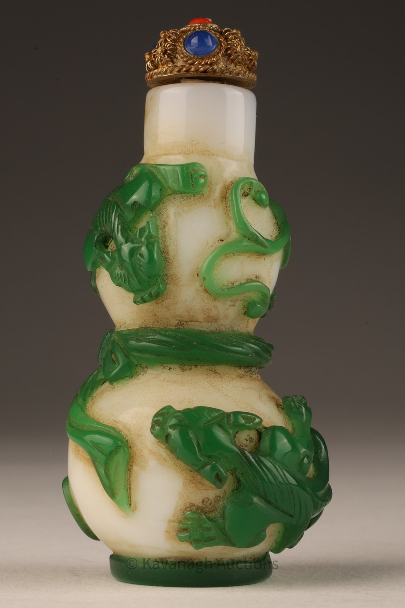 Chinese Green Peking Glass Dragon Snuff Bottle (1 of 7)