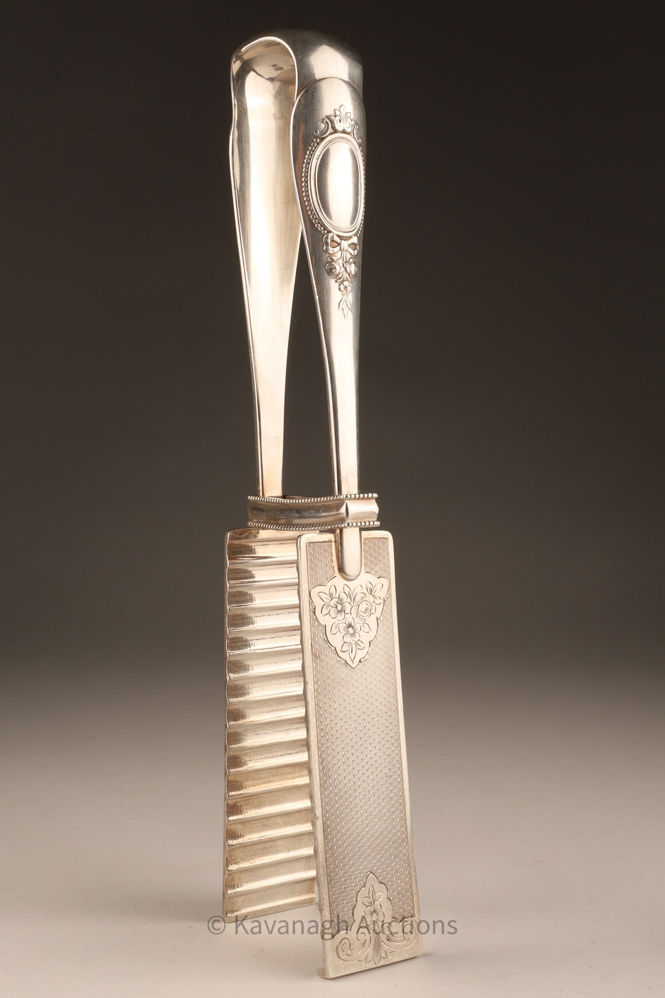 Antique Silver Plate Asparagus Tongs Cailar Bayard (1 of 5)