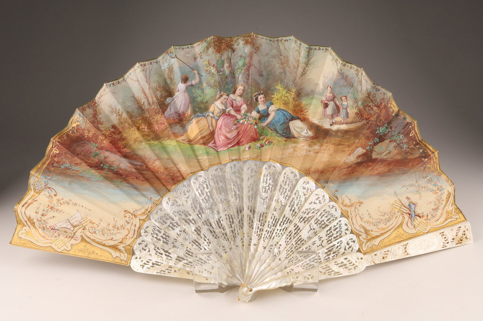 19th C Antique French Mother of Pearl Hand Fan (1 of 11)
