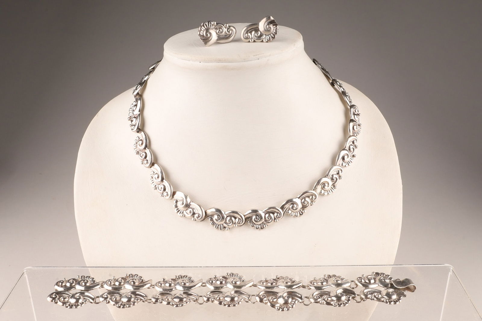 MCM Taxco Mexico Sterling Parure Jewelry Set (1 of 7)