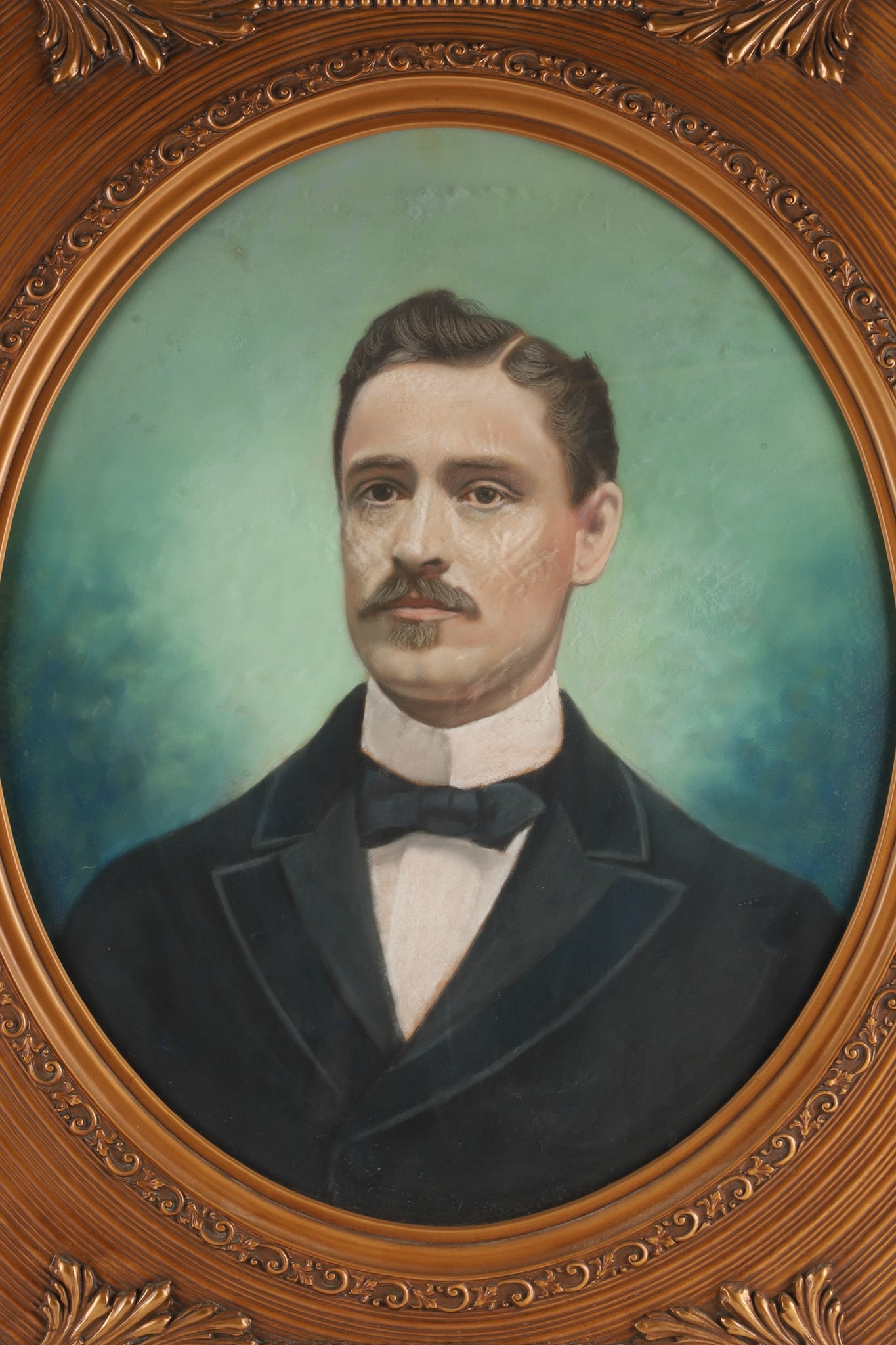 Antique Victorian Pastel Portrait of a Gentleman (1 of 7)