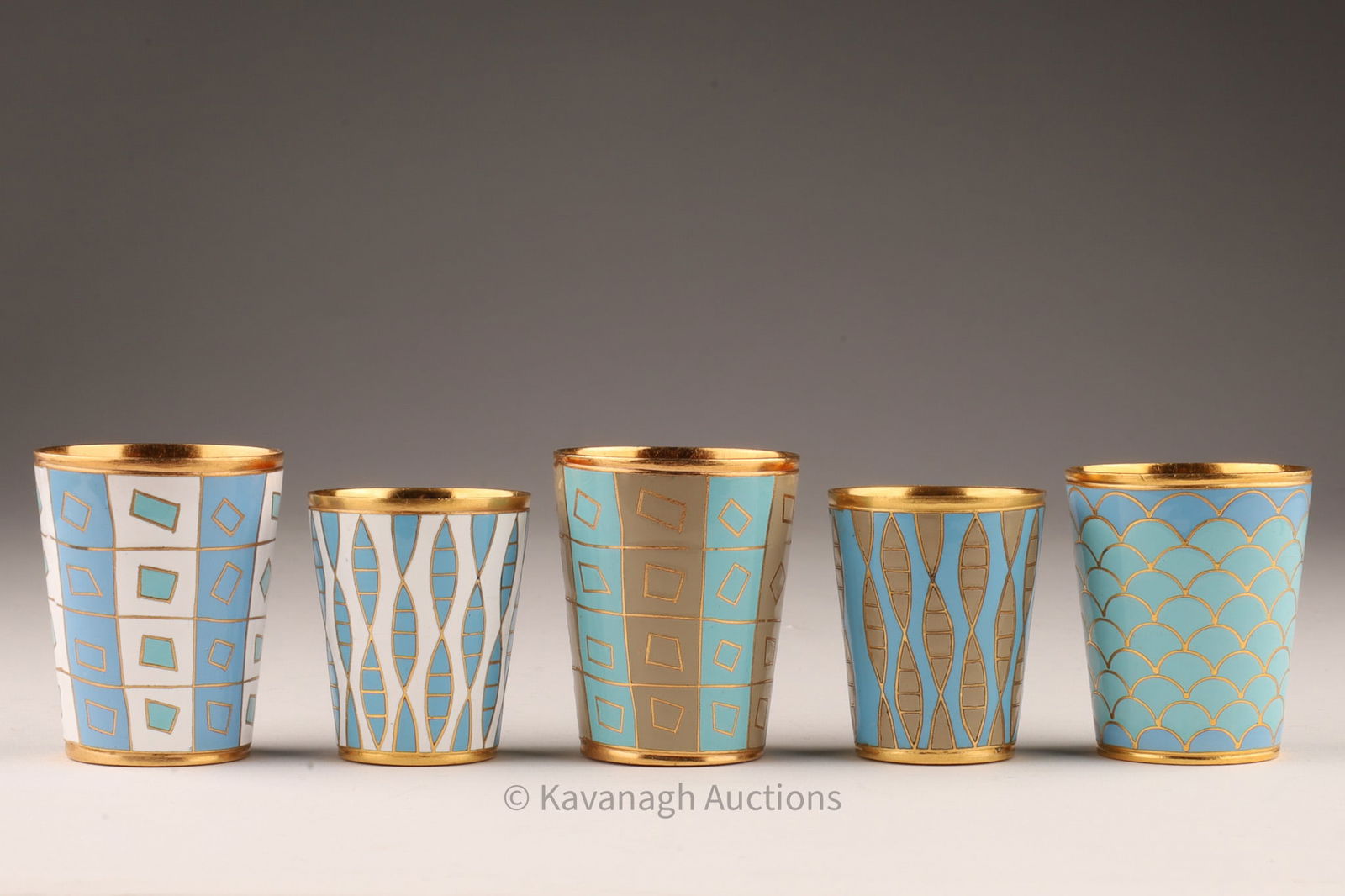 Set MCM Russian Enamel Gilded Drinking Cups (1 of 7)