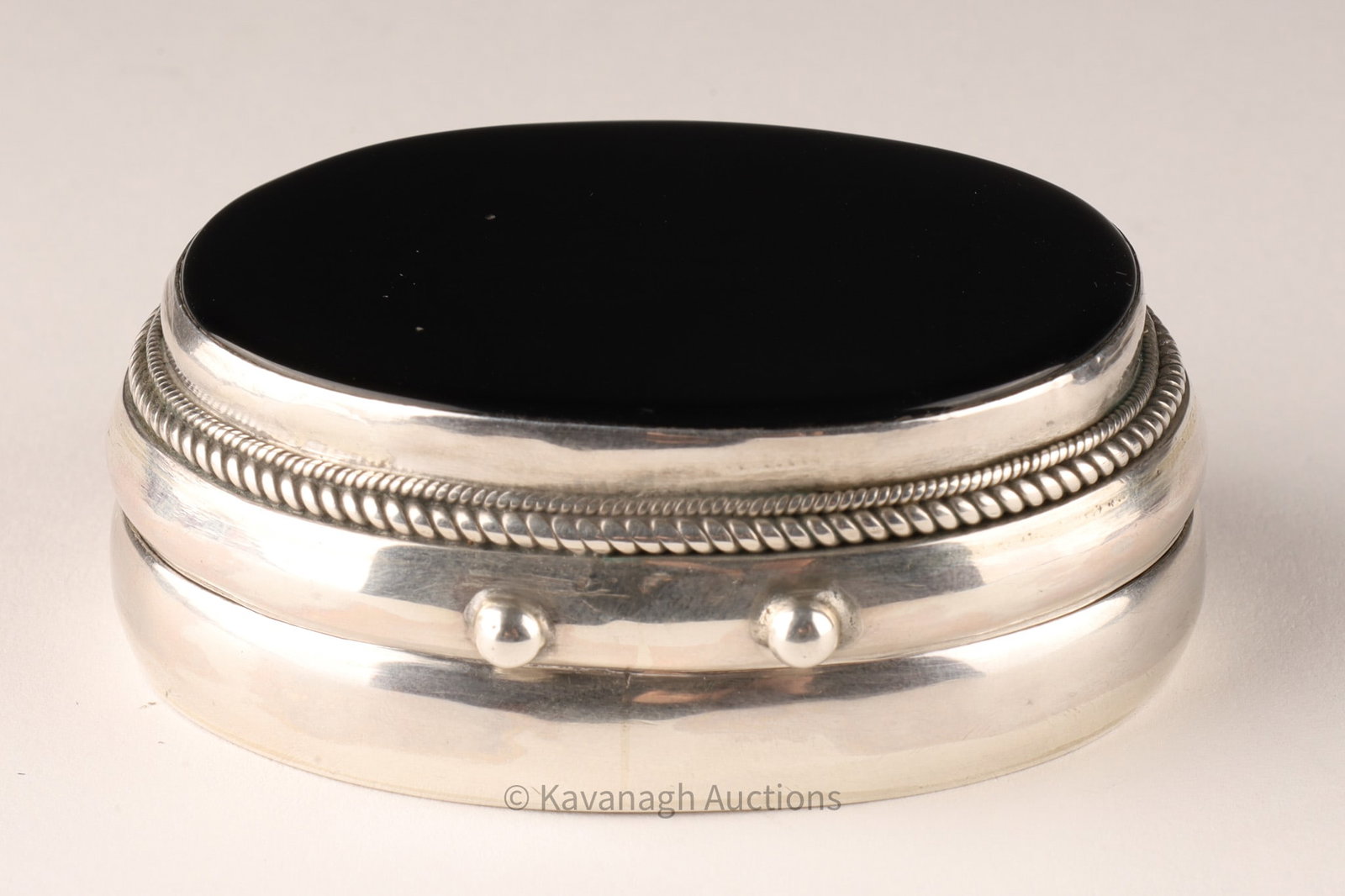 Sterling Silver Box with Black Onyx Inset Stone (1 of 7)