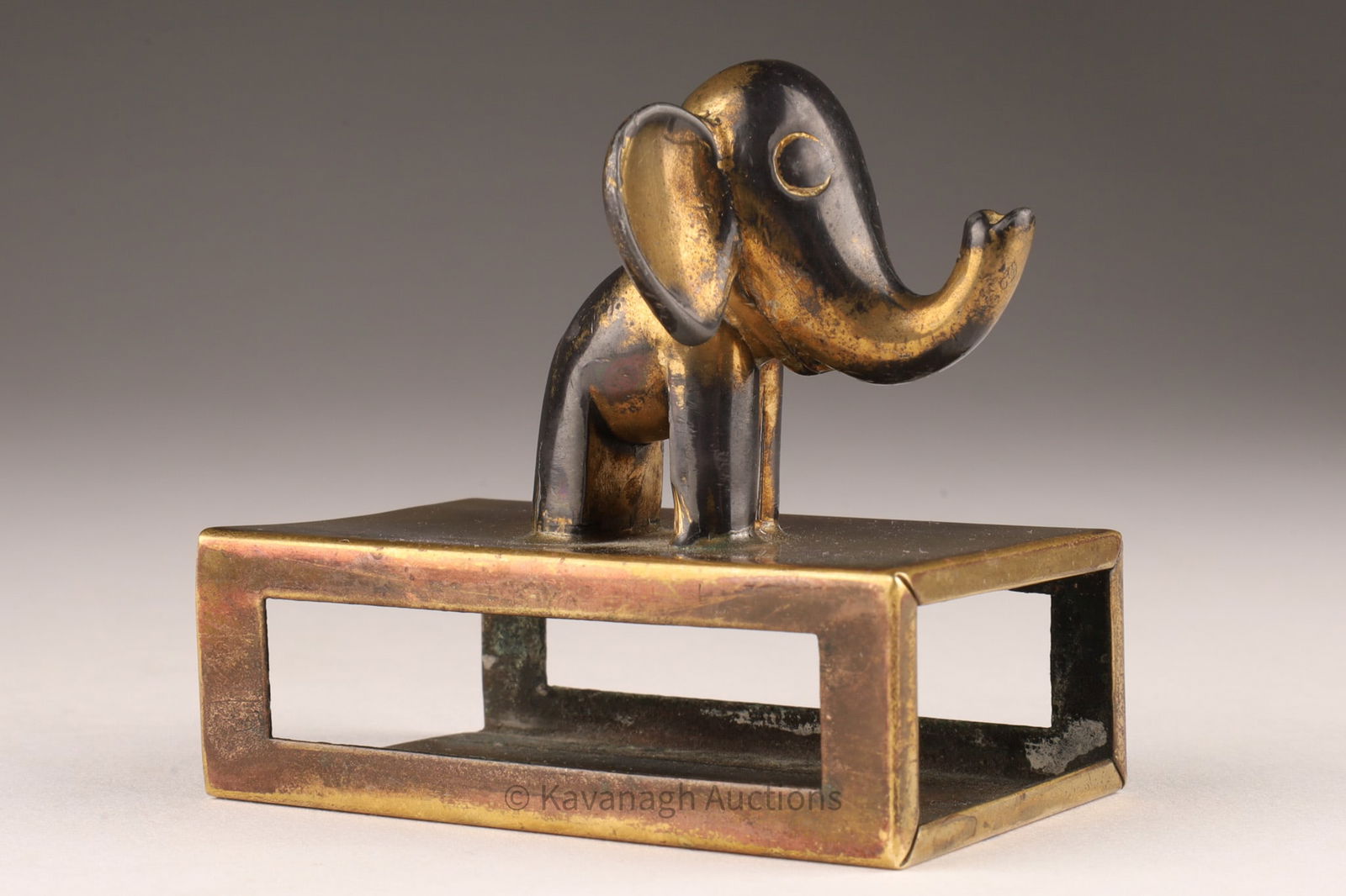 1930s Art Deco Hagenauer Elephant Match Holder (1 of 6)