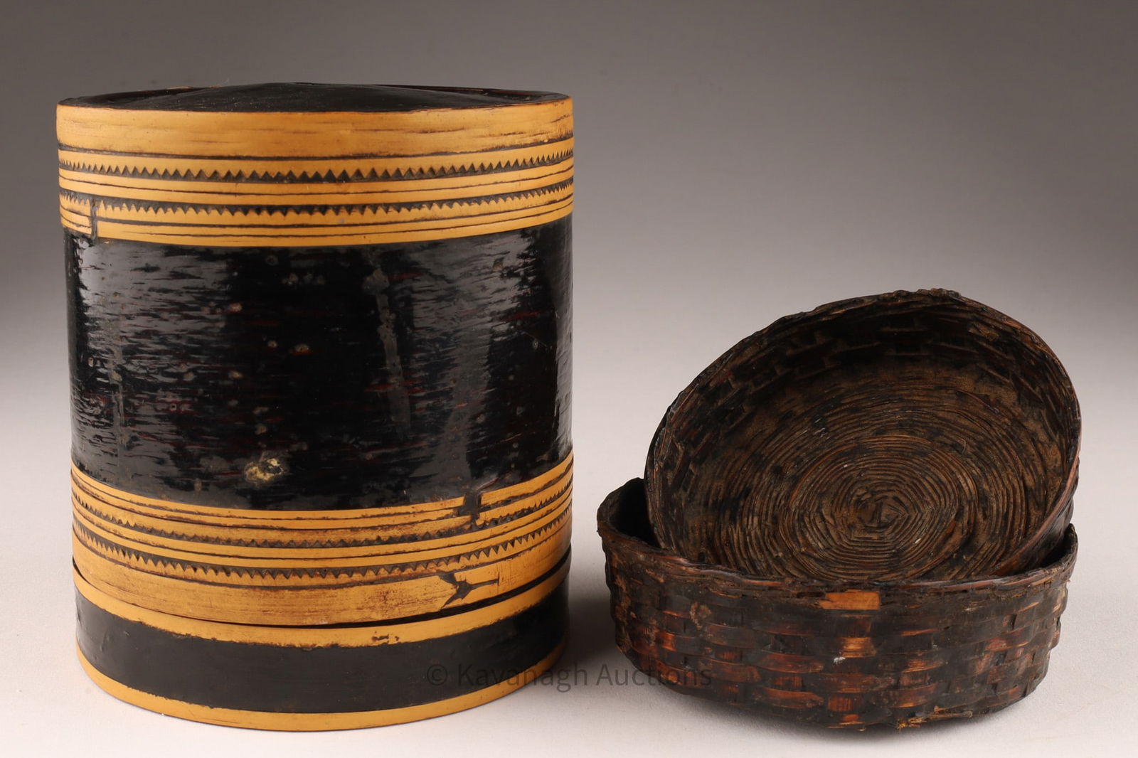 Burmese Rattan Black Lacquer Round Storage Box (1 of 3)