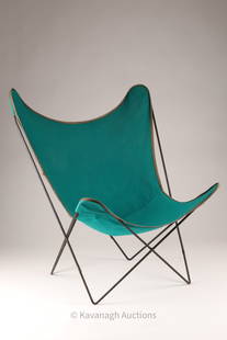 Mid Century Butterfly Wire Frame Chair Canvas Seat: Mid Century Butterfly Wire Frame Chair with Canvas Seat. Small hole to canvas. 26 inches x 30 x 35 inches H.