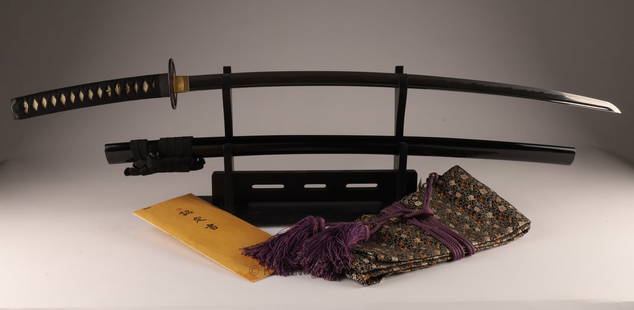 Muromachi Long Katana NBTHK Attr Kashu Norimitsu: Japanese Muromachi long katana sword NBTHK attributed to Kashu Norimitsu in the Muromachi period (1336-1573). This swordsmith was active in the early 16th century. Kashu resided in the Kaga province t