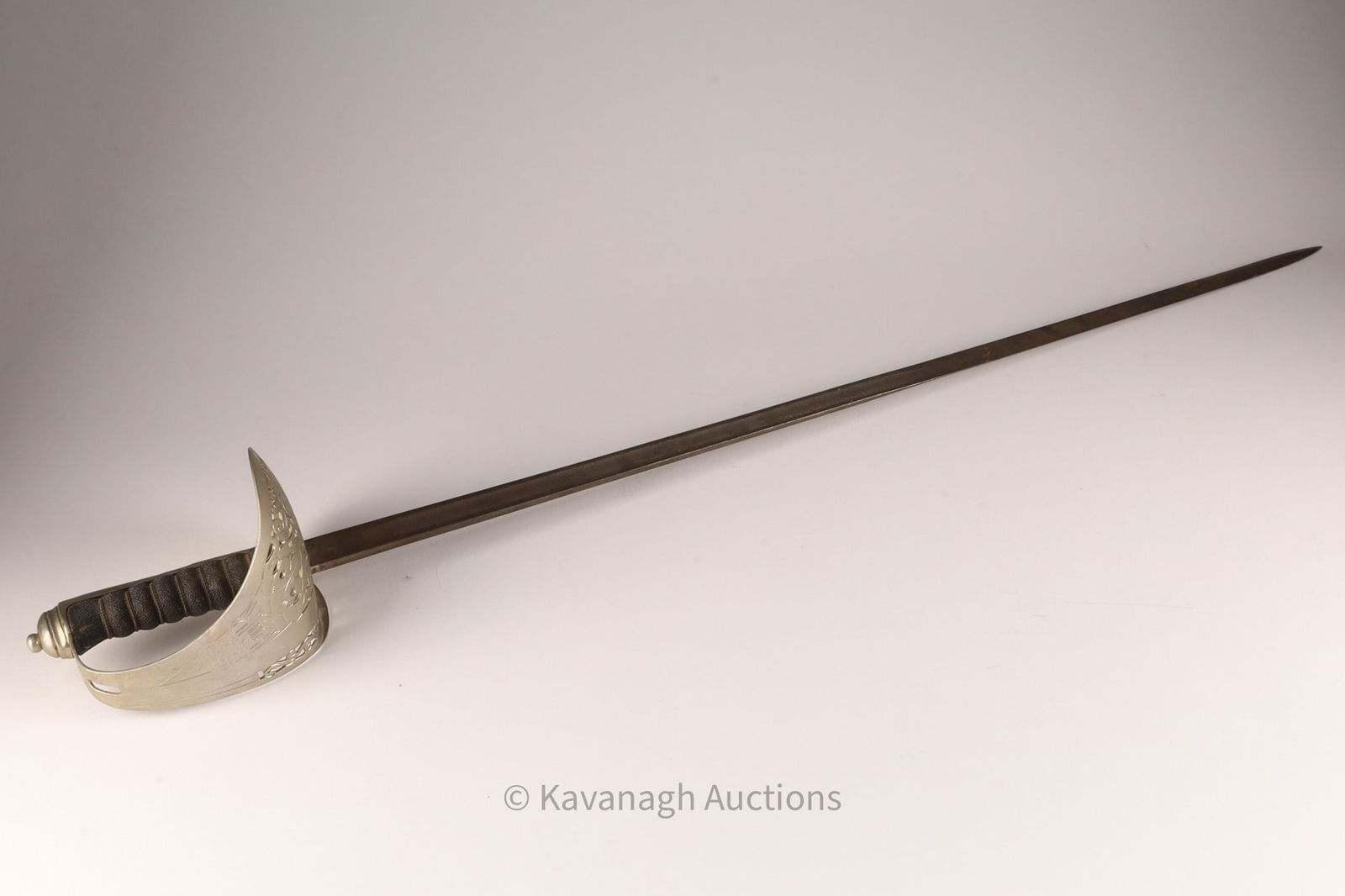 British ER2 Wilkinson Sword Officers Parade Sword (1 of 8)