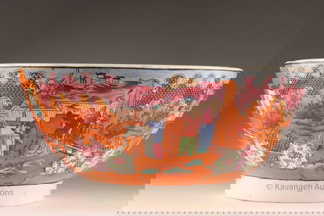 Rare Antique New Hall Chinoiserie Punch Bowl: Rare Antique New Hall English Chinoiserie porcelain punch bowl in Pattern 425 sometimes called Boy in the Window pattern, exterior with pattern hand colored in deep oranges, pinks and blues, the insid