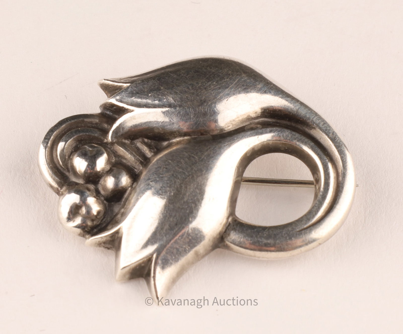 Georg Jensen Denmark Sterling No. 100 Tulip Brooch: Georg Jensen Denmark Sterling No. 100 Tulip Brooch. Marked on verso. 6.1 grams, 1.5 inches