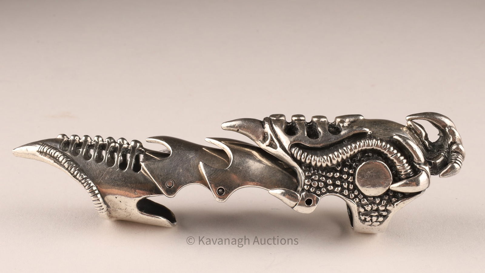 Gothic Sterling Silver Articulated Full Finger Ring (1 of 6)