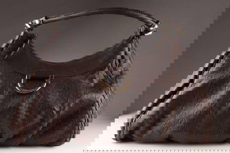 Gucci Brown Guccissima Abbey D-Ring Satchel Bag: Vintage brown leather purse, model Abbel D-Ring shoulder bag or satchel, marked Gucci on the ring, on the leather and also on interior and also marked Made in Italy, interior in near mint conditionApp