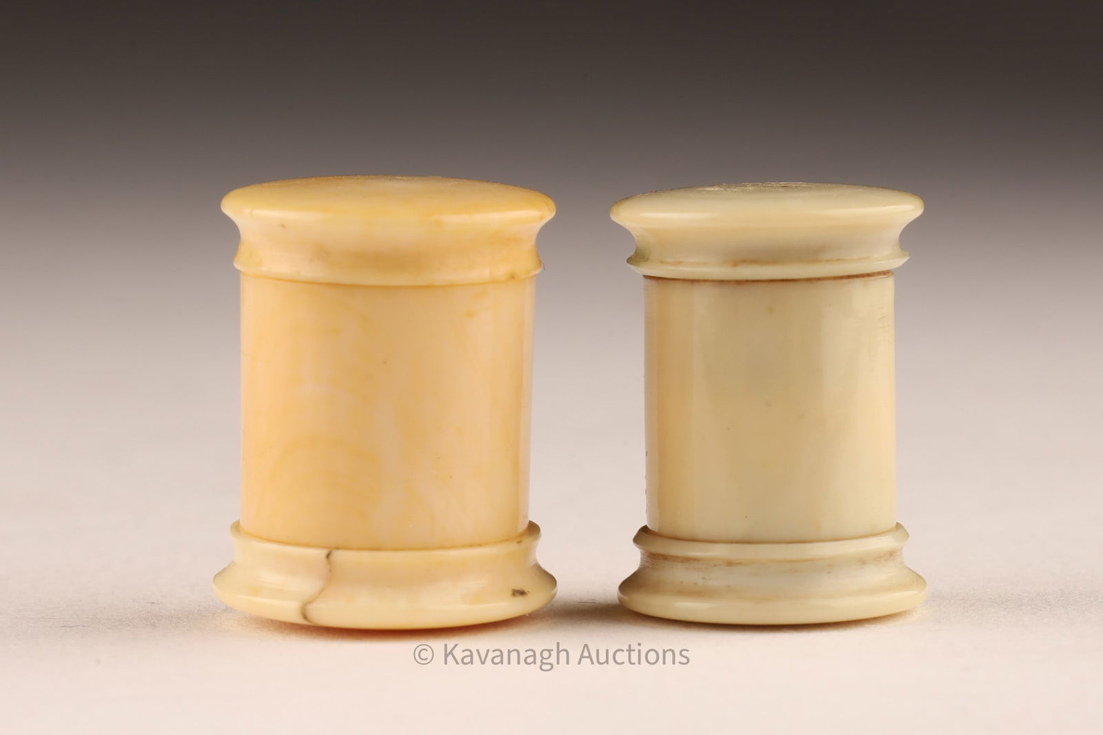 Paid of Small Carved Pill Snuff Boxes (1 of 4)