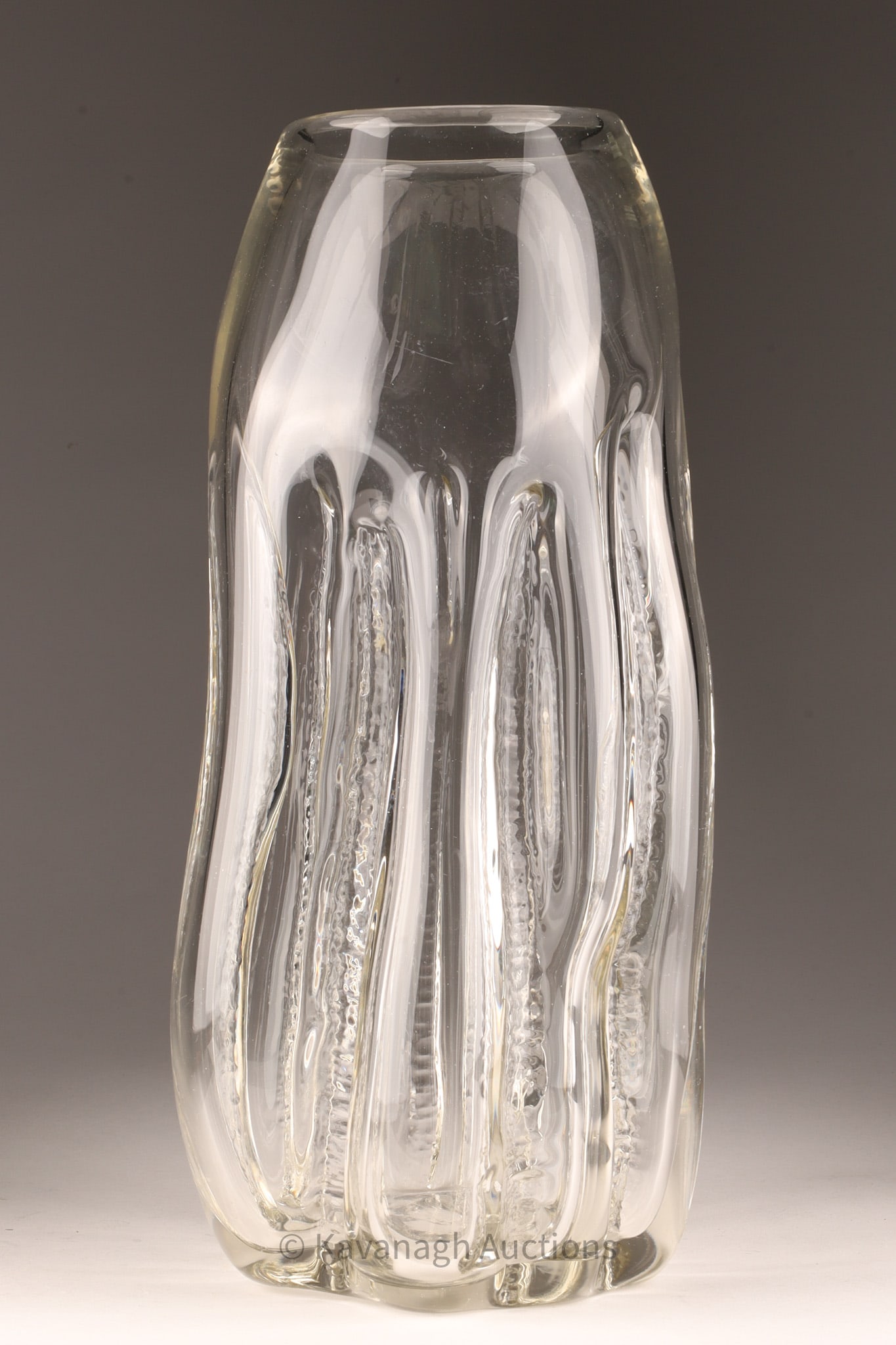 Don Shepherd for Chalet Art Glass Ribbed Vase (1 of 7)