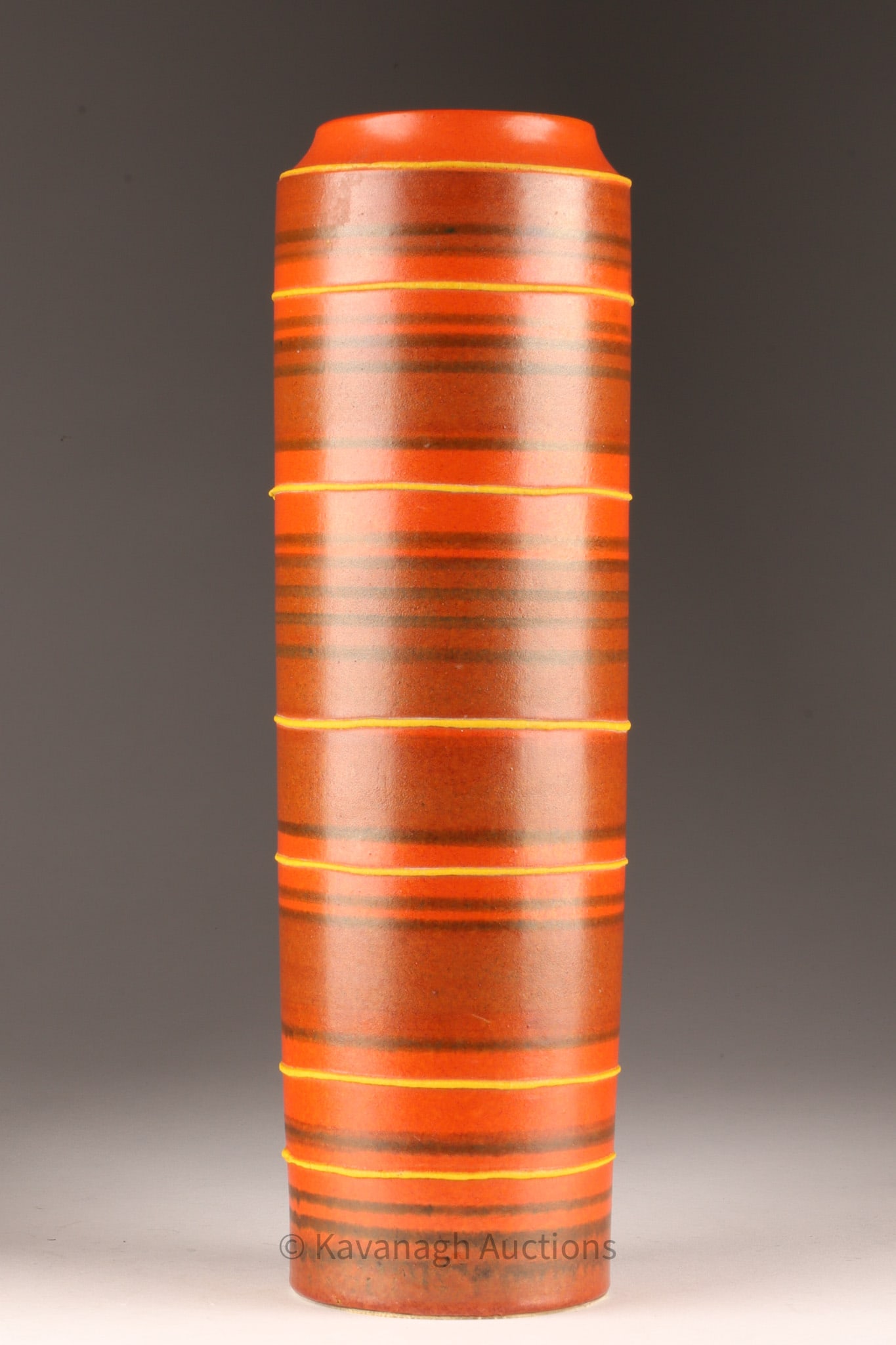 MCM Raymor Italian Striped Orange Vase by Alvino Bagni: Mid Century Modern Raymor Italian Striped Orange Vase by Alvino Bagni. 12.5 inches H x 3.75 W. Hairline to rim.