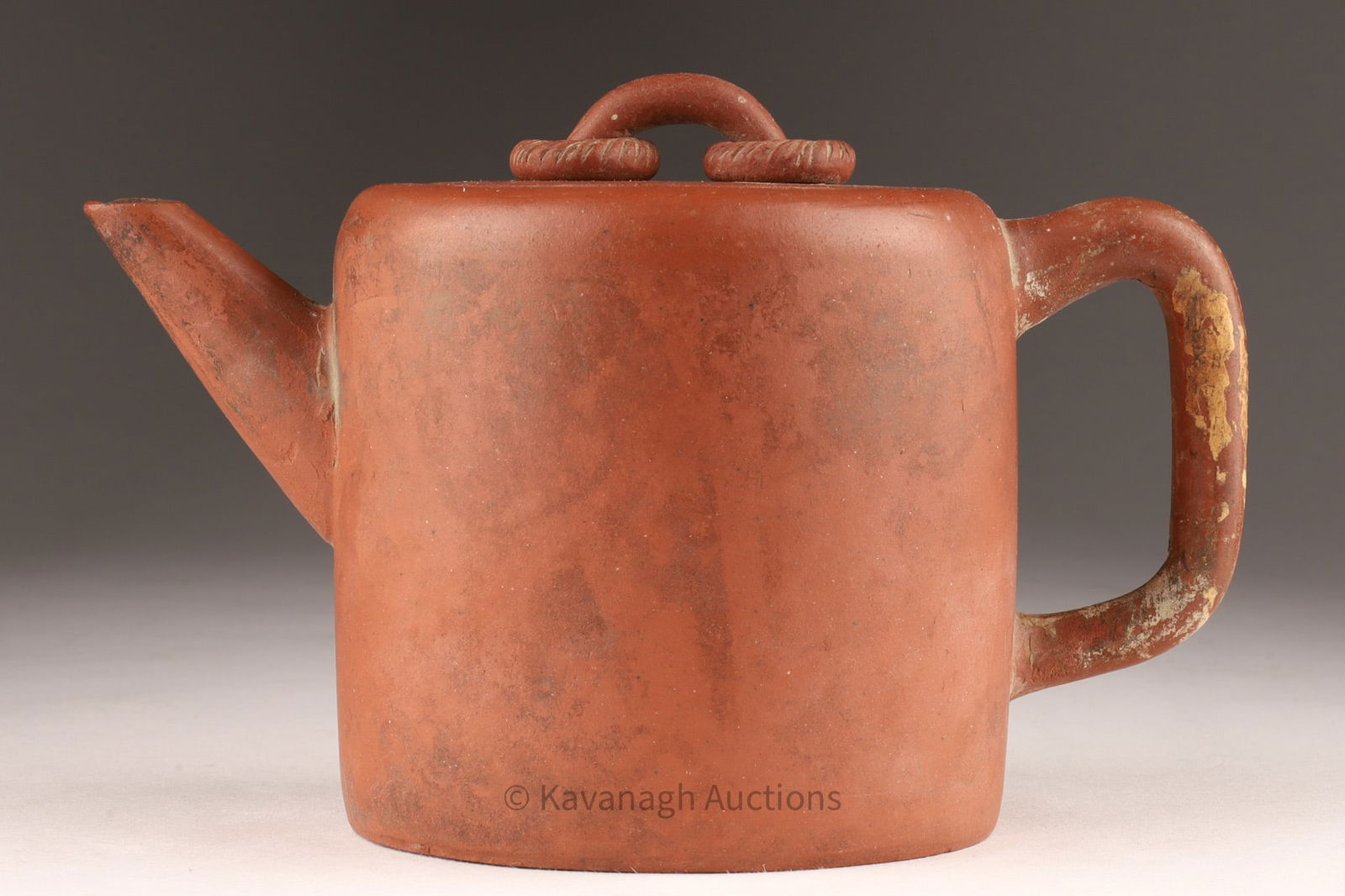 Chinese Yixing Zisha Teapot with Double Rings (1 of 11)