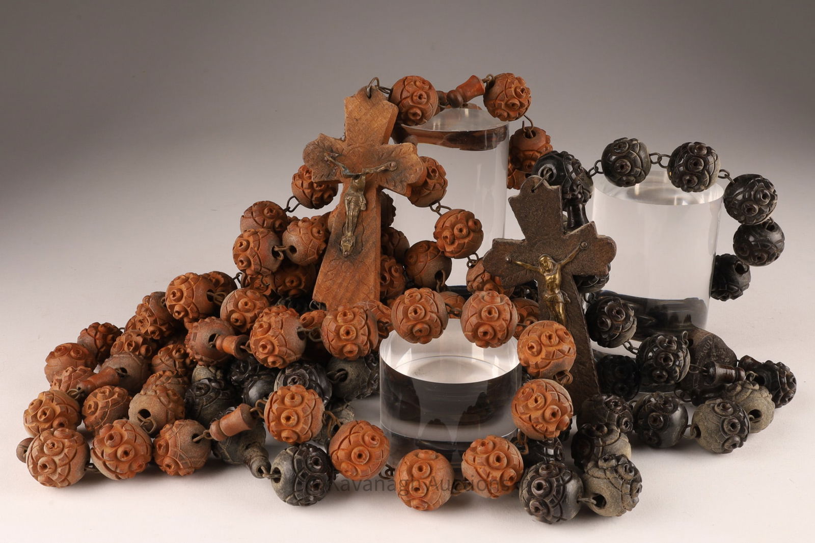 Pair Oversized Wooden Souvenir Beads Rosary St-Anne-de-Beaupre Quebec (1 of 7)