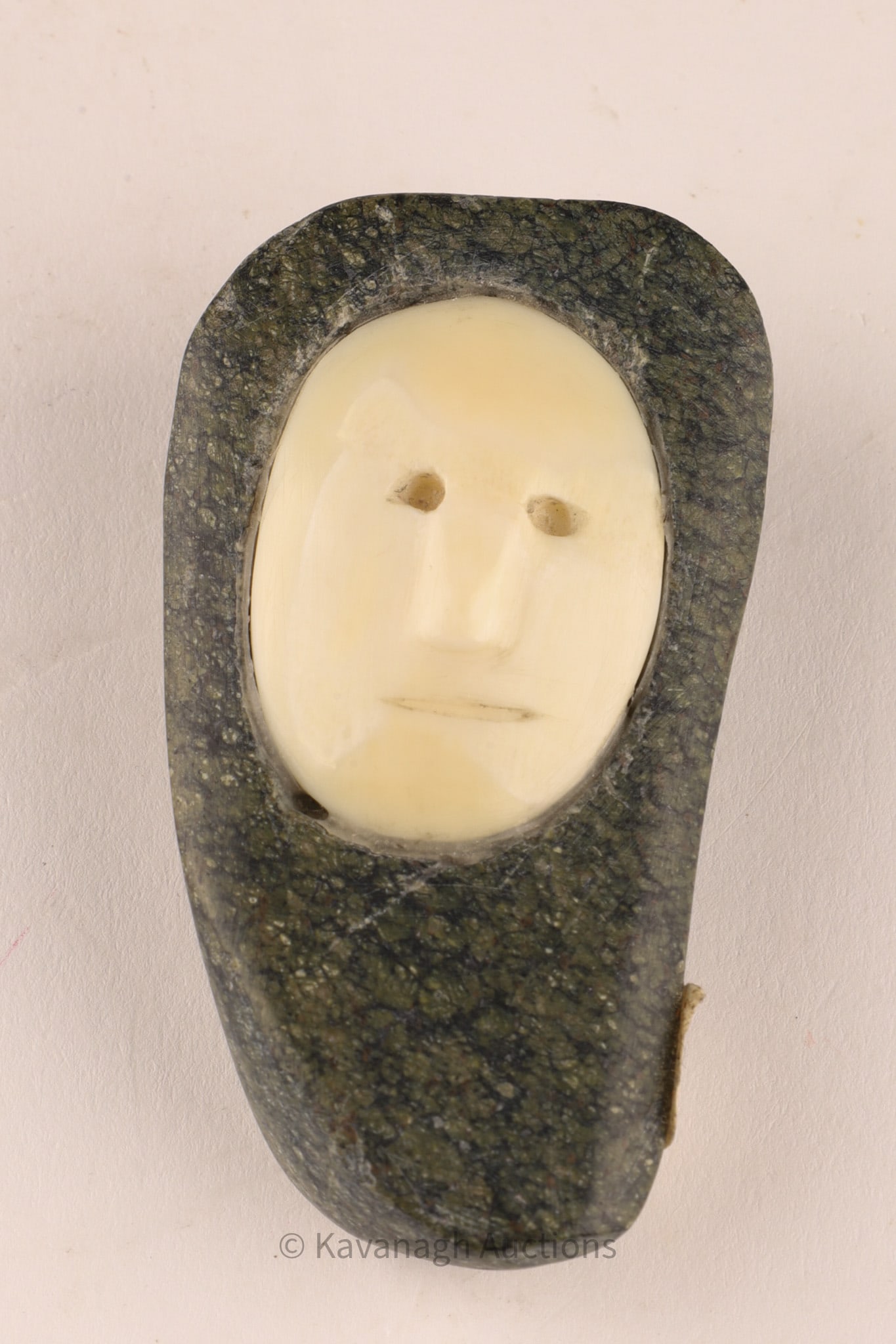 Inuit Carved Face in Stone Setting Repulse Bay (Naujaat) Co-op (1 of 5)