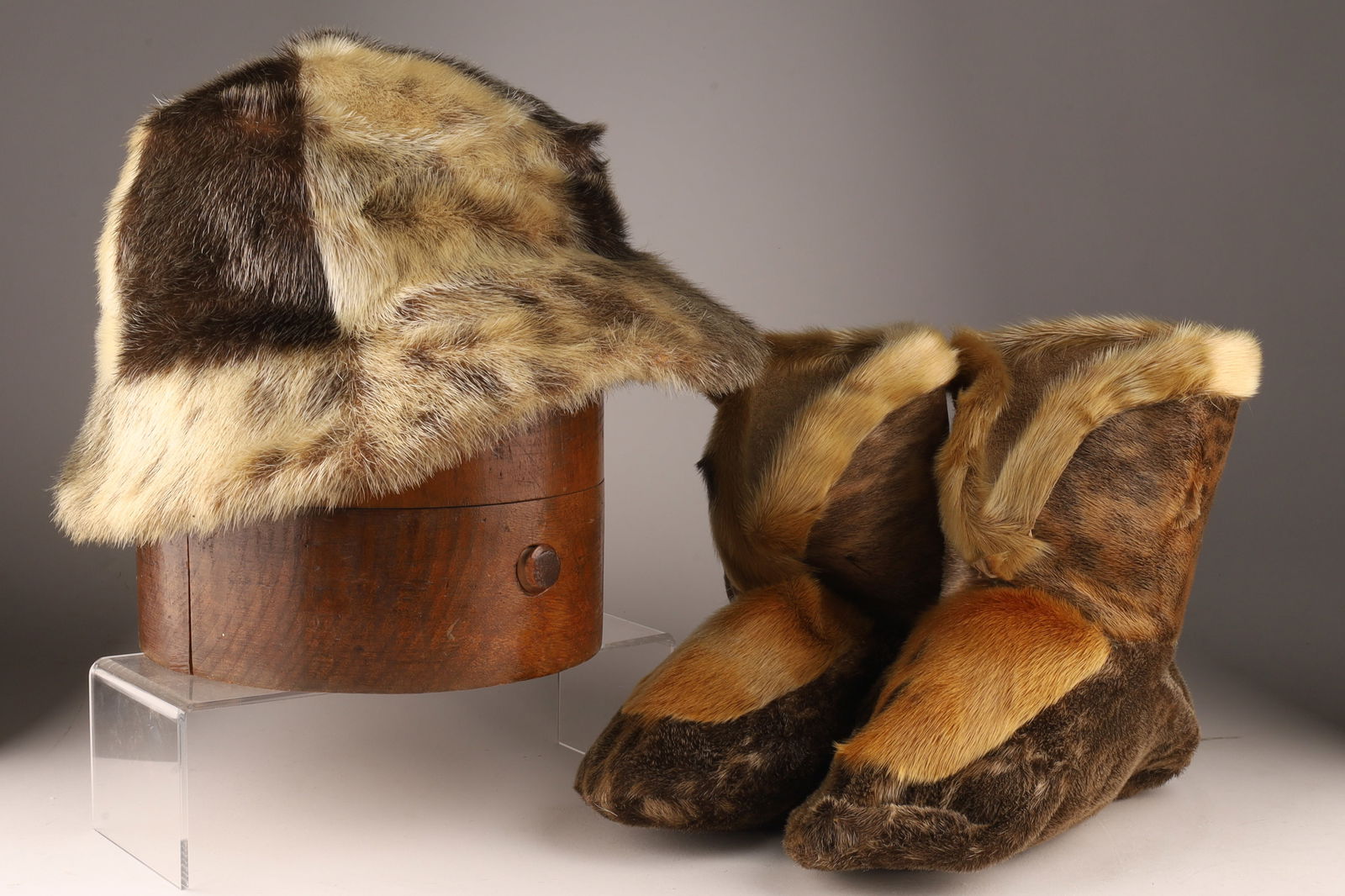 Inuit Sealskin Hat and Child's Kamiks (Boots) (1 of 8)