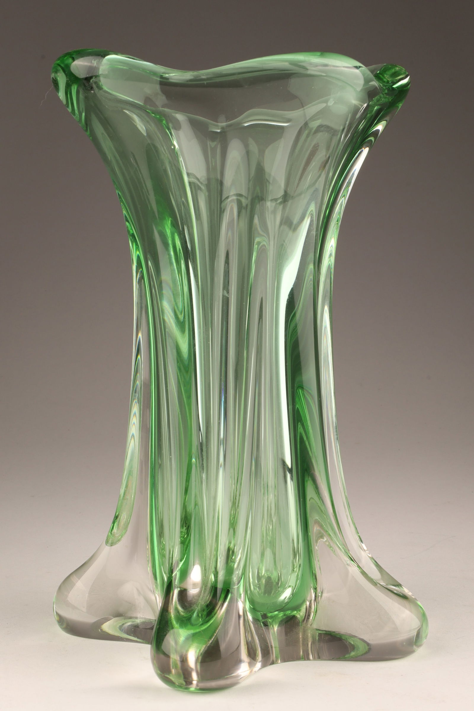 Canadian Studio Glass (Québec, 1965–85) (1 of 5)