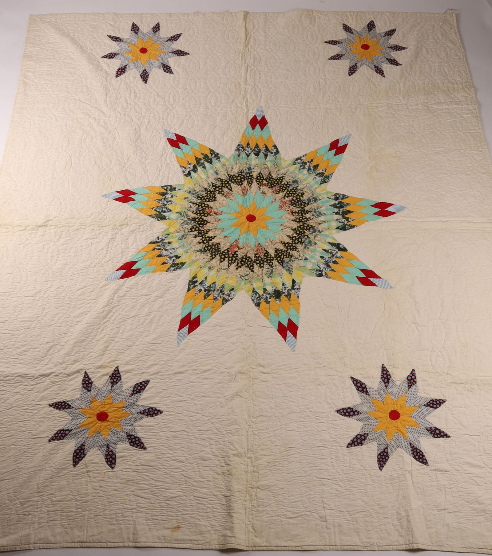 Antique Hand Made American Quilt with Lone Star Pattern (1 of 6)