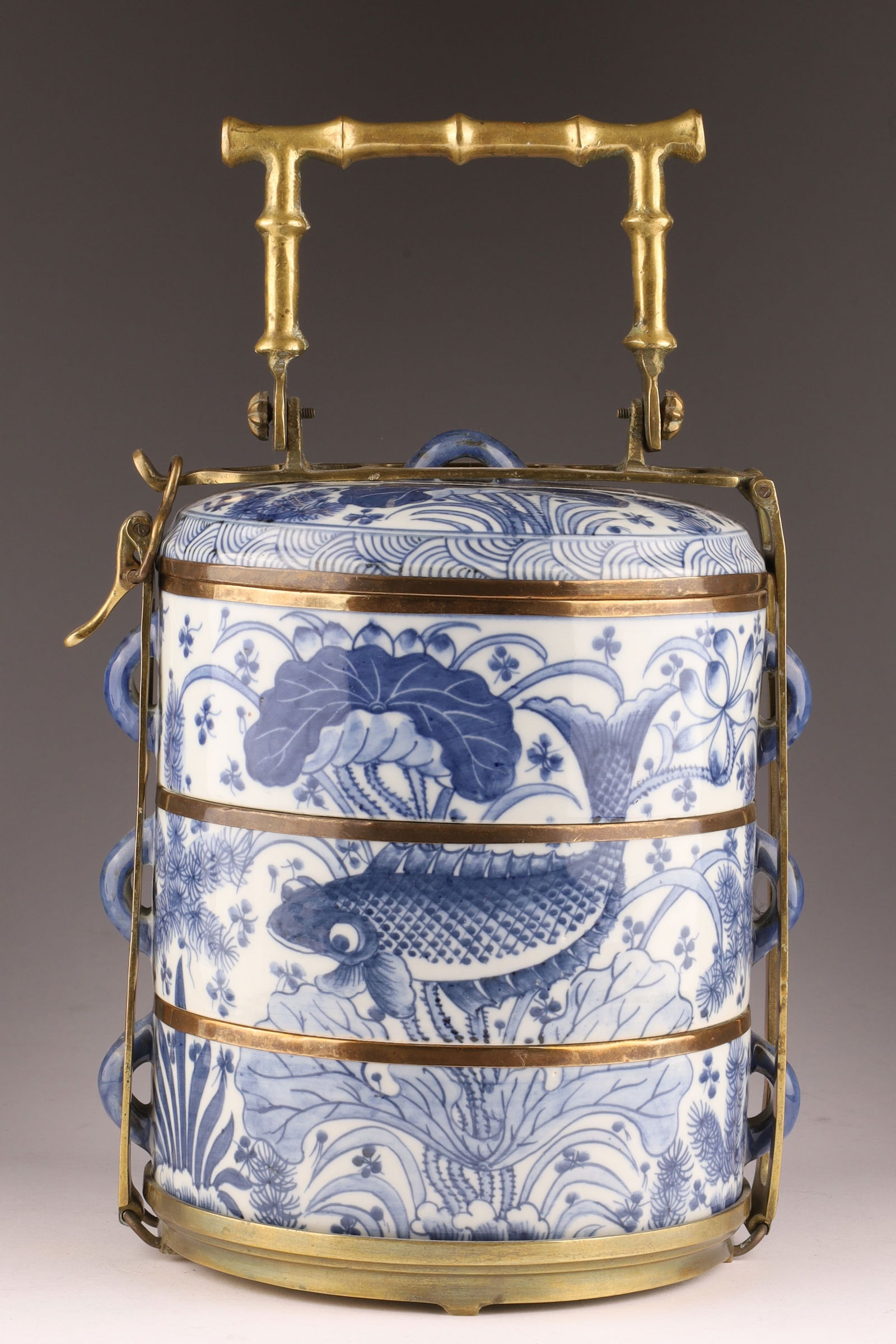 Chinese blue and white porcelain three-tiered tiffin box with Brass handle (1 of 8)