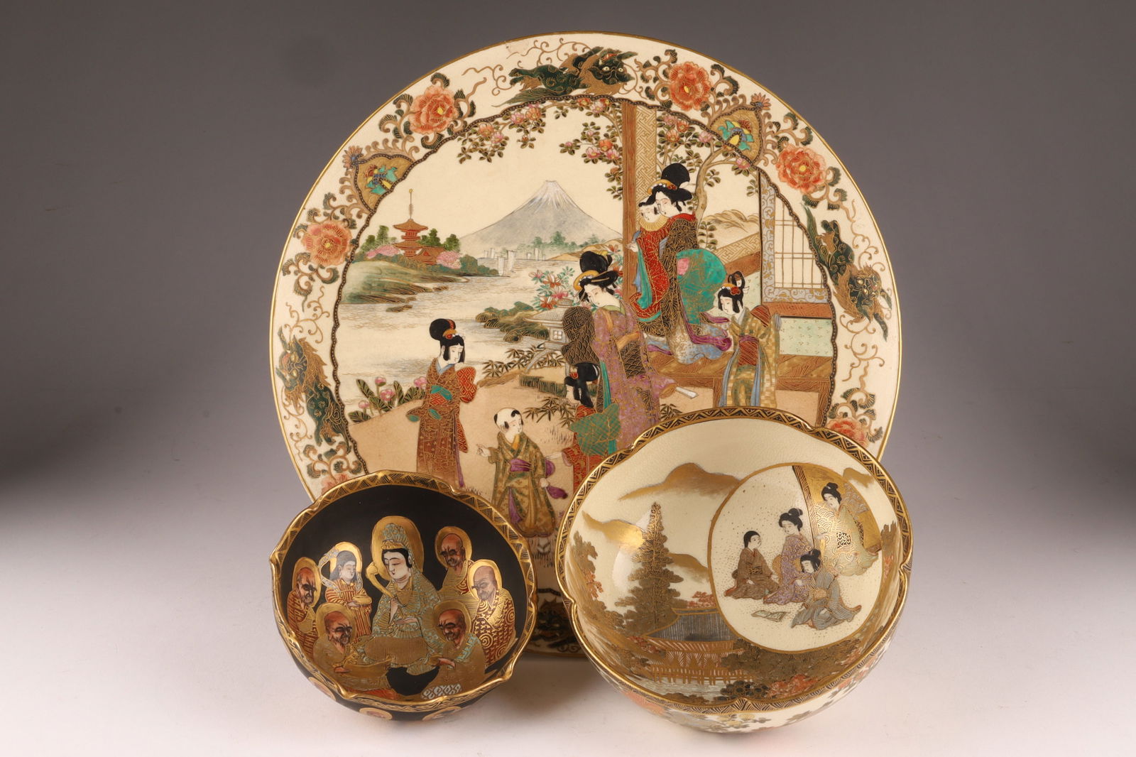 Japanese Satsuma Ware, Three-Piece Lot (Plate & Bowls), c. 1910-1930 (1 of 13)