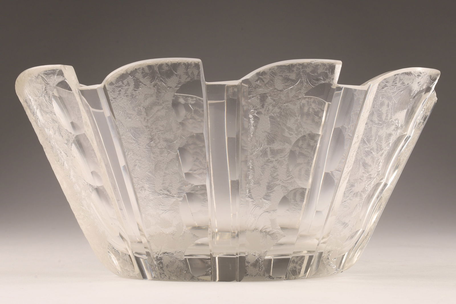 Czech Art Deco Crystal Fan Vase with Etched Floral Pattern (1 of 7)