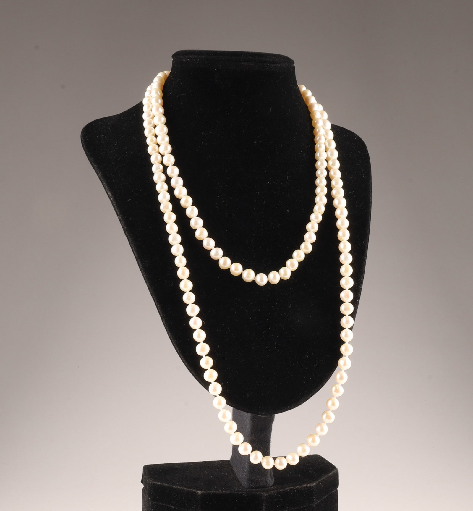 Long Opera Length 14K White Gold and Pearl Necklace: Long Opera Length 14K White Gold and Pearl Necklace. 46 inches L.